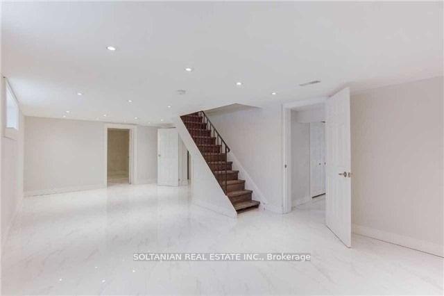 Photo 12 of 44 Tremont Crescent, North York, Banbury-Don Mills — HOMEH