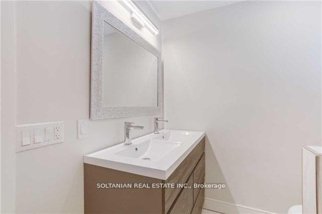 Photo 14 of 44 Tremont Crescent, North York, Banbury-Don Mills — HOMEH