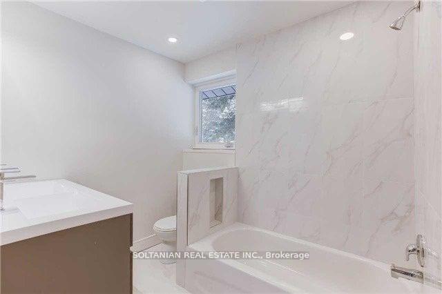 Photo 15 of 44 Tremont Crescent, North York, Banbury-Don Mills — HOMEH