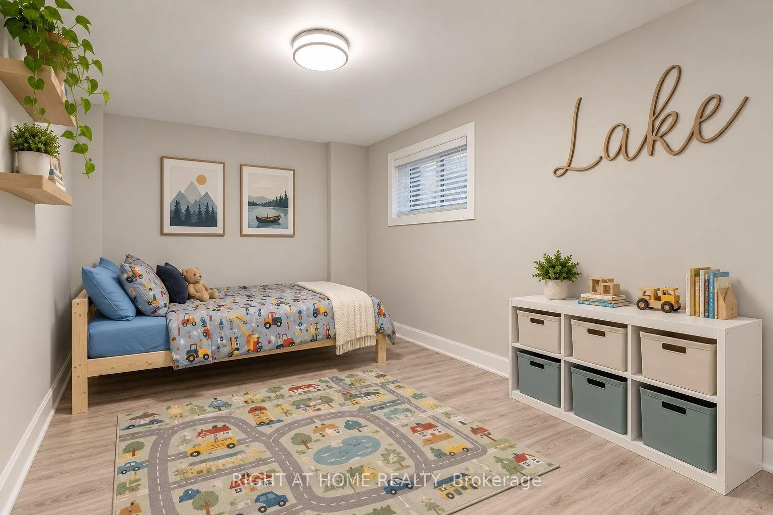 Photo 12 of Unit LOWER, 6 Newlands Avenue, Georgina, Keswick South — HOMEH