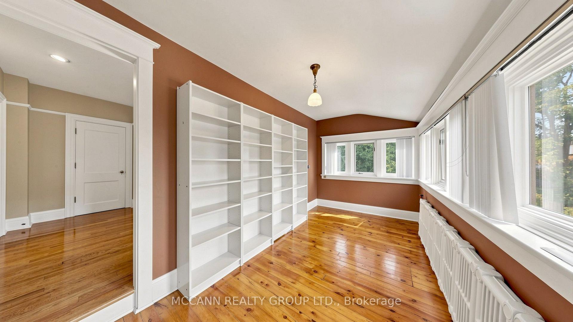 Photo 23 of 252 Sheldrake Boulevard, Toronto, Mount Pleasant East — HOMEH