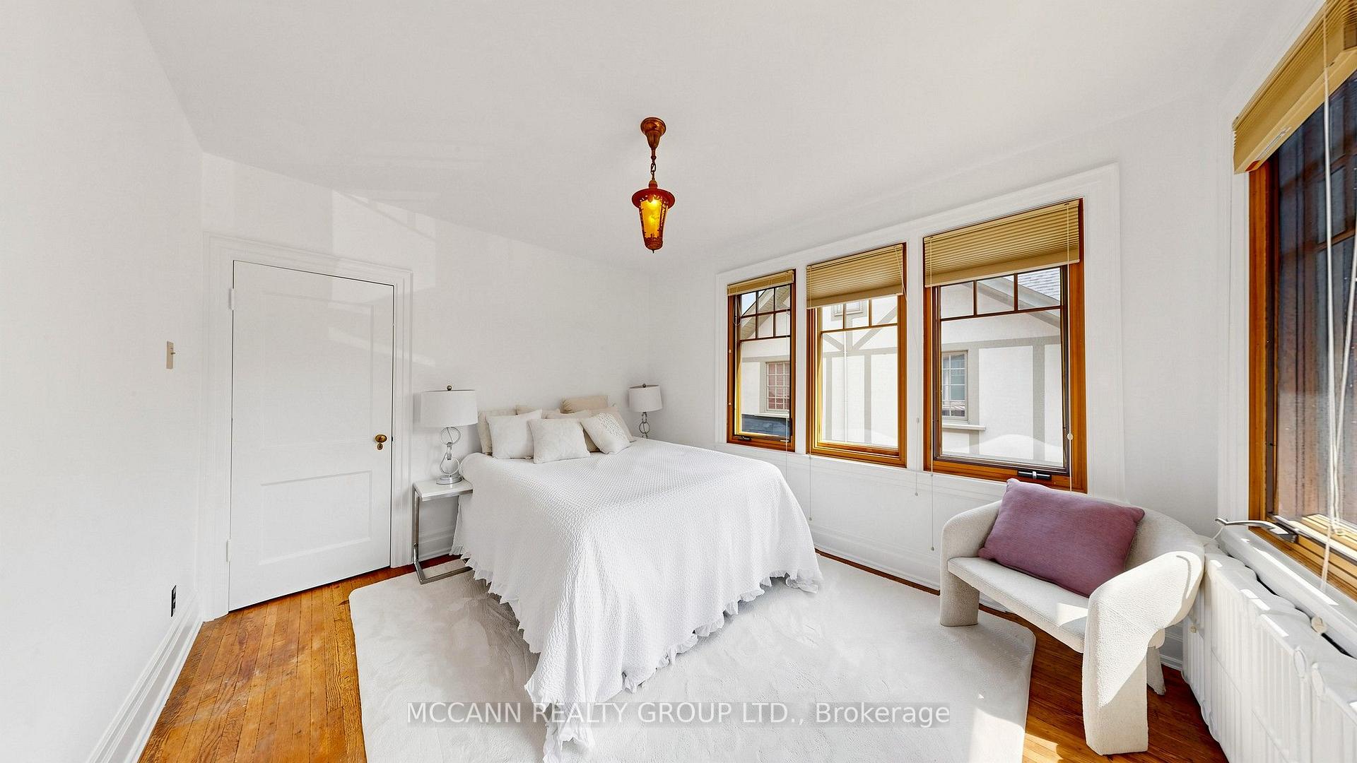 Photo 27 of 252 Sheldrake Boulevard, Toronto, Mount Pleasant East — HOMEH