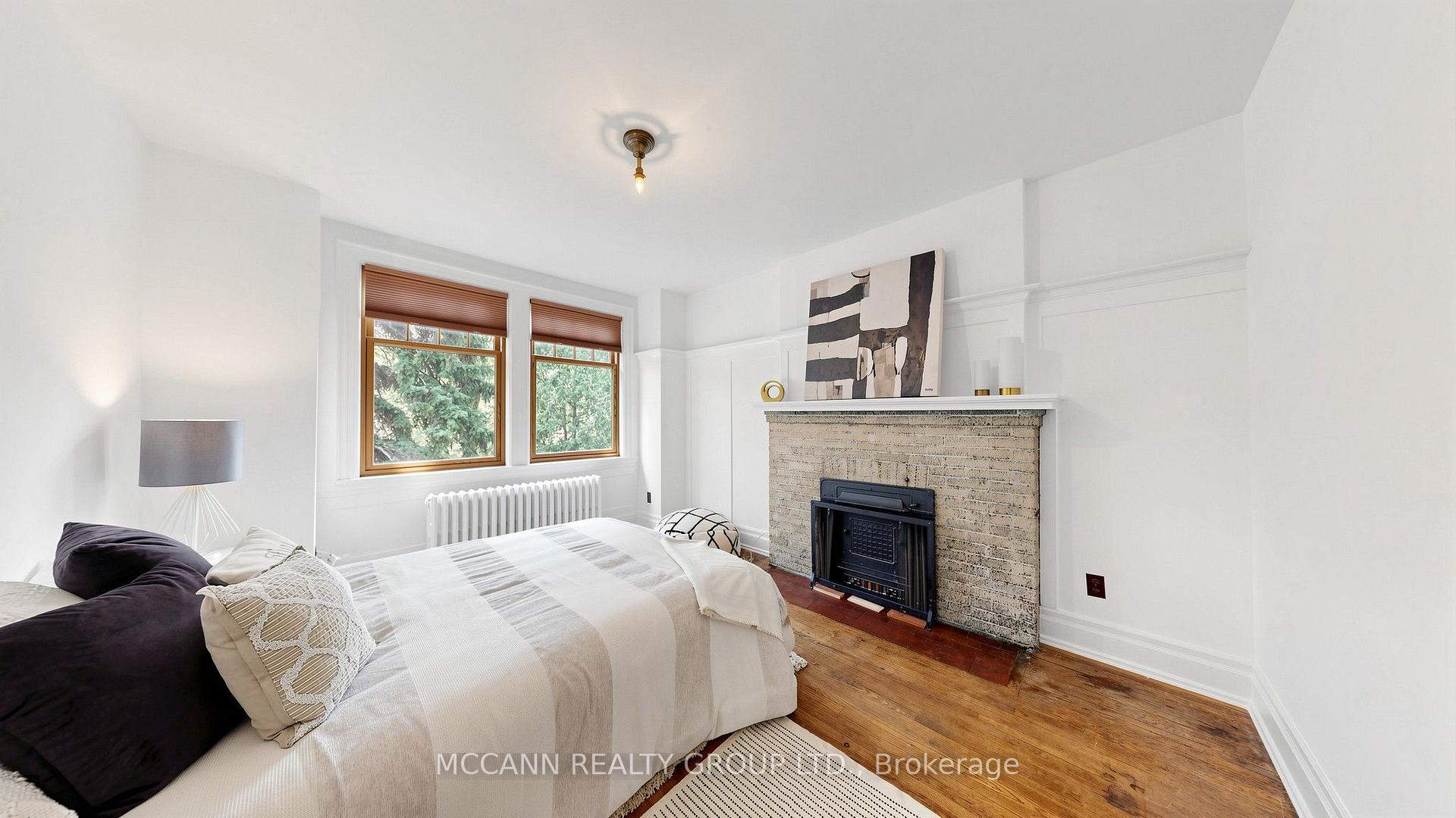 Photo 29 of 252 Sheldrake Boulevard, Toronto, Mount Pleasant East — HOMEH