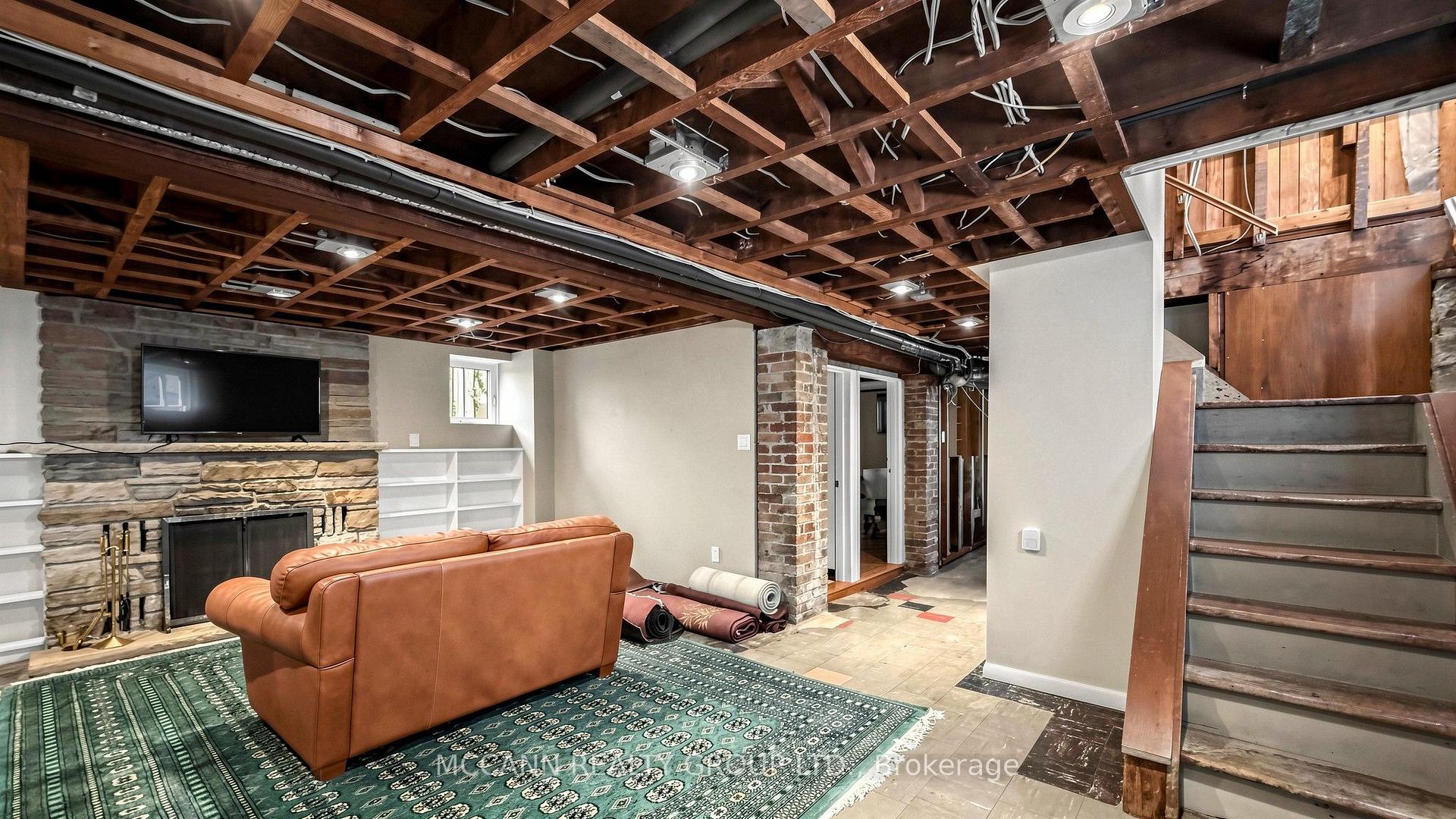 Photo 40 of 252 Sheldrake Boulevard, Toronto, Mount Pleasant East — HOMEH