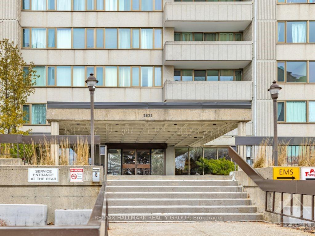 Front of Unit 1402, 2625 Regina Street