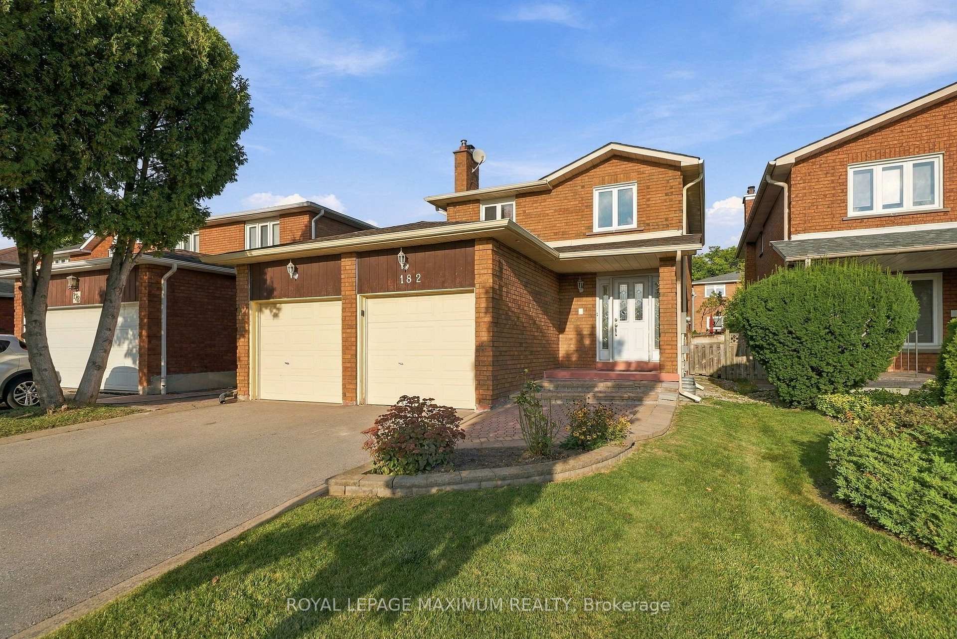 Photo 1 of 182 Nestor Crescent, Vaughan, East Woodbridge — HOMEH