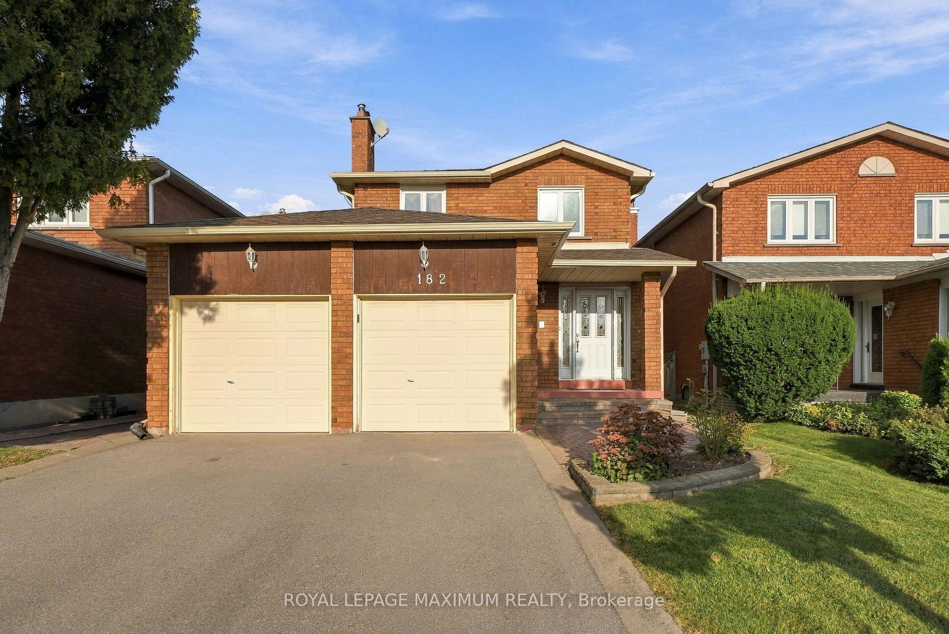 Photo 2 of 182 Nestor Crescent, Vaughan, East Woodbridge — HOMEH
