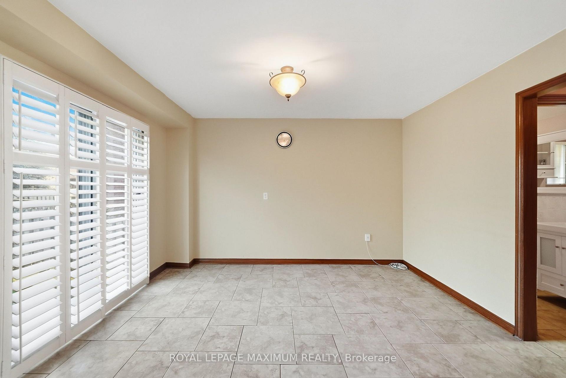 Photo 14 of 182 Nestor Crescent, Vaughan, East Woodbridge — HOMEH