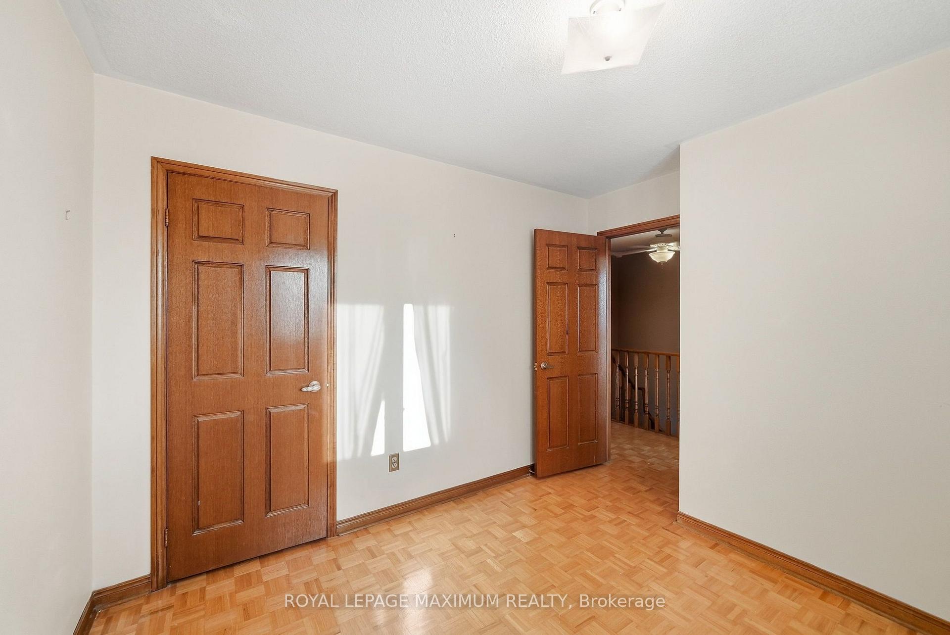 Photo 21 of 182 Nestor Crescent, Vaughan, East Woodbridge — HOMEH