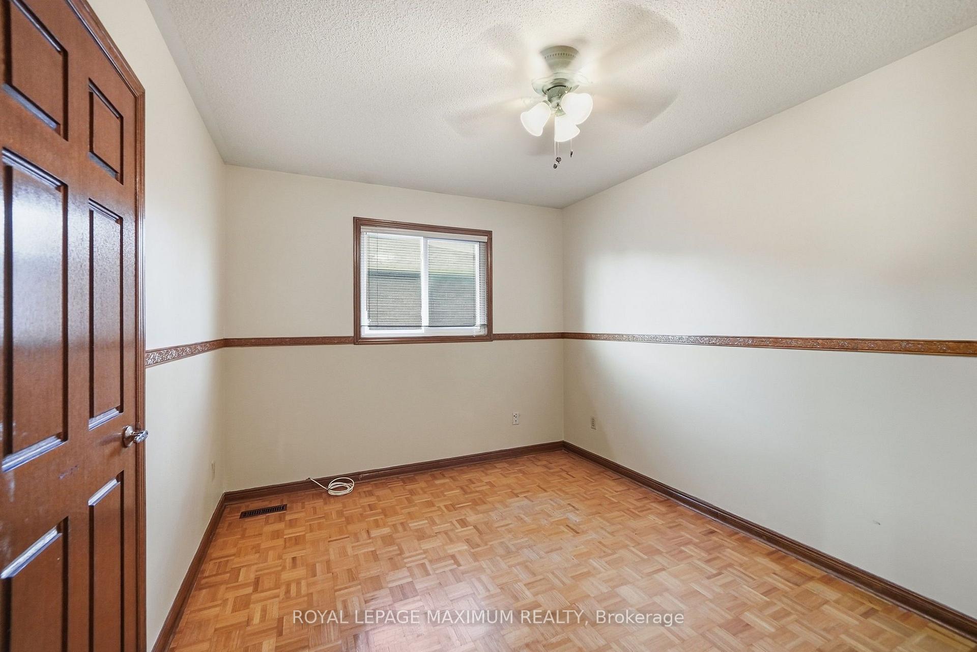 Photo 23 of 182 Nestor Crescent, Vaughan, East Woodbridge — HOMEH