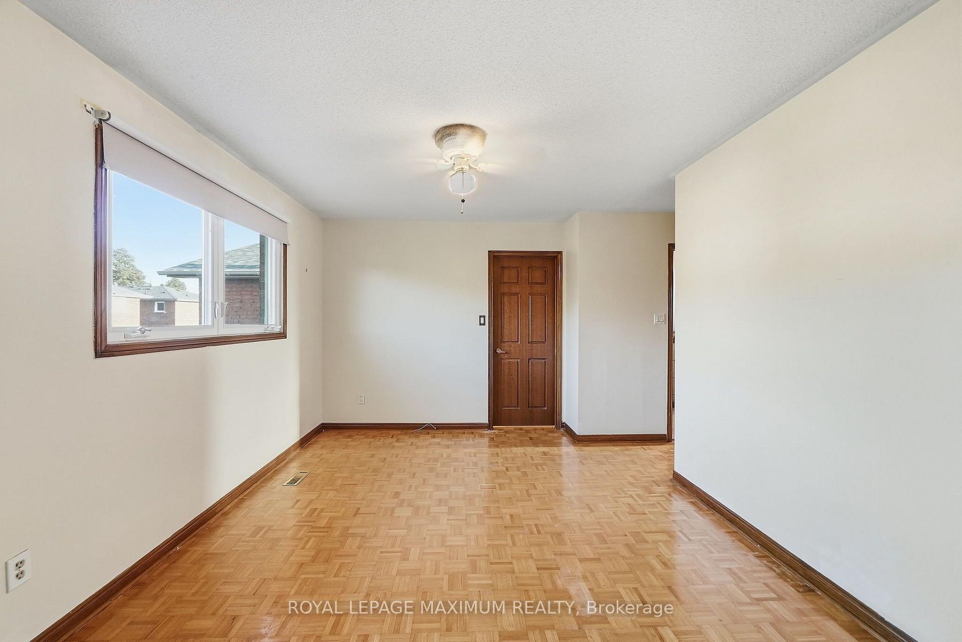 Photo 27 of 182 Nestor Crescent, Vaughan, East Woodbridge — HOMEH
