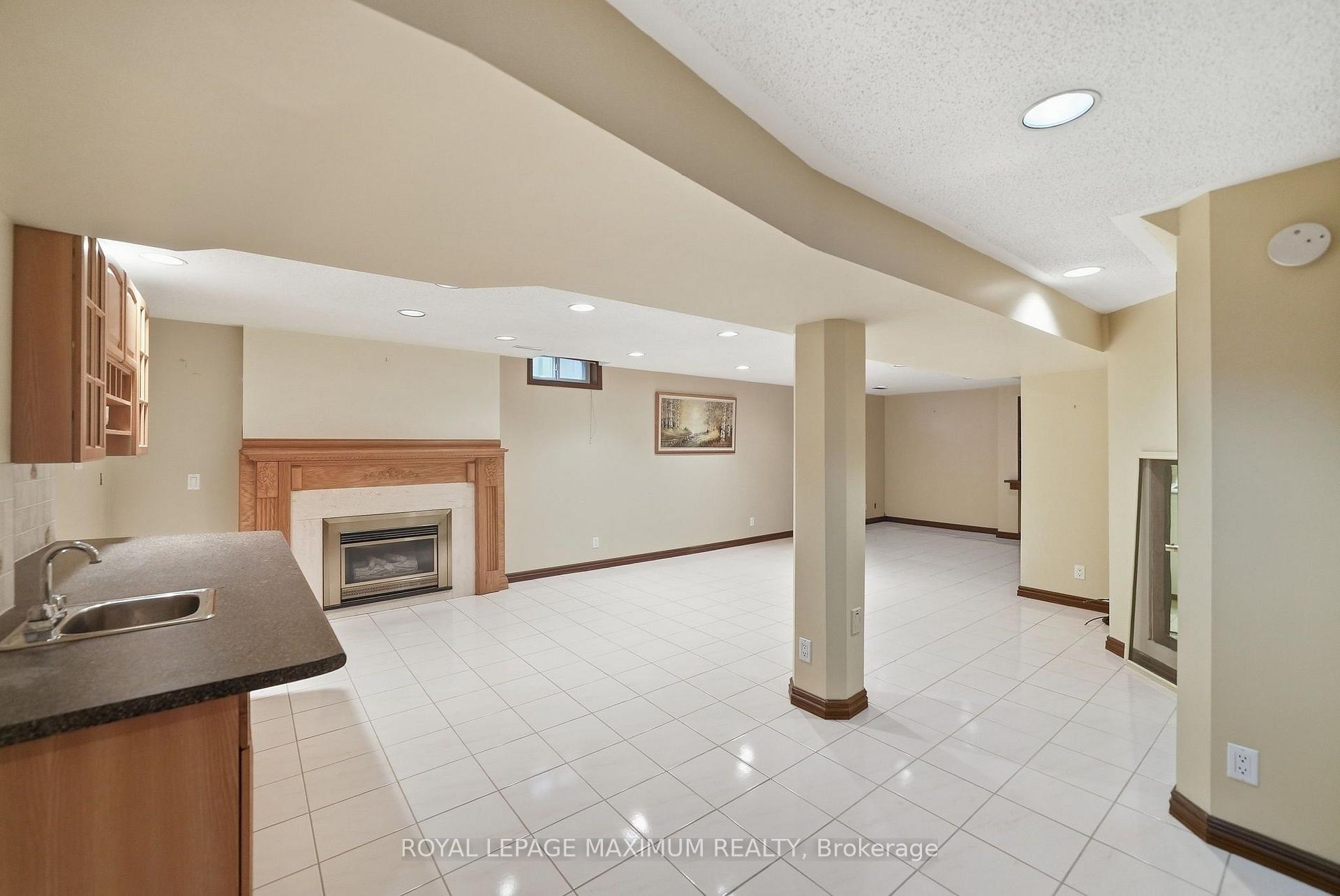 Photo 34 of 182 Nestor Crescent, Vaughan, East Woodbridge — HOMEH