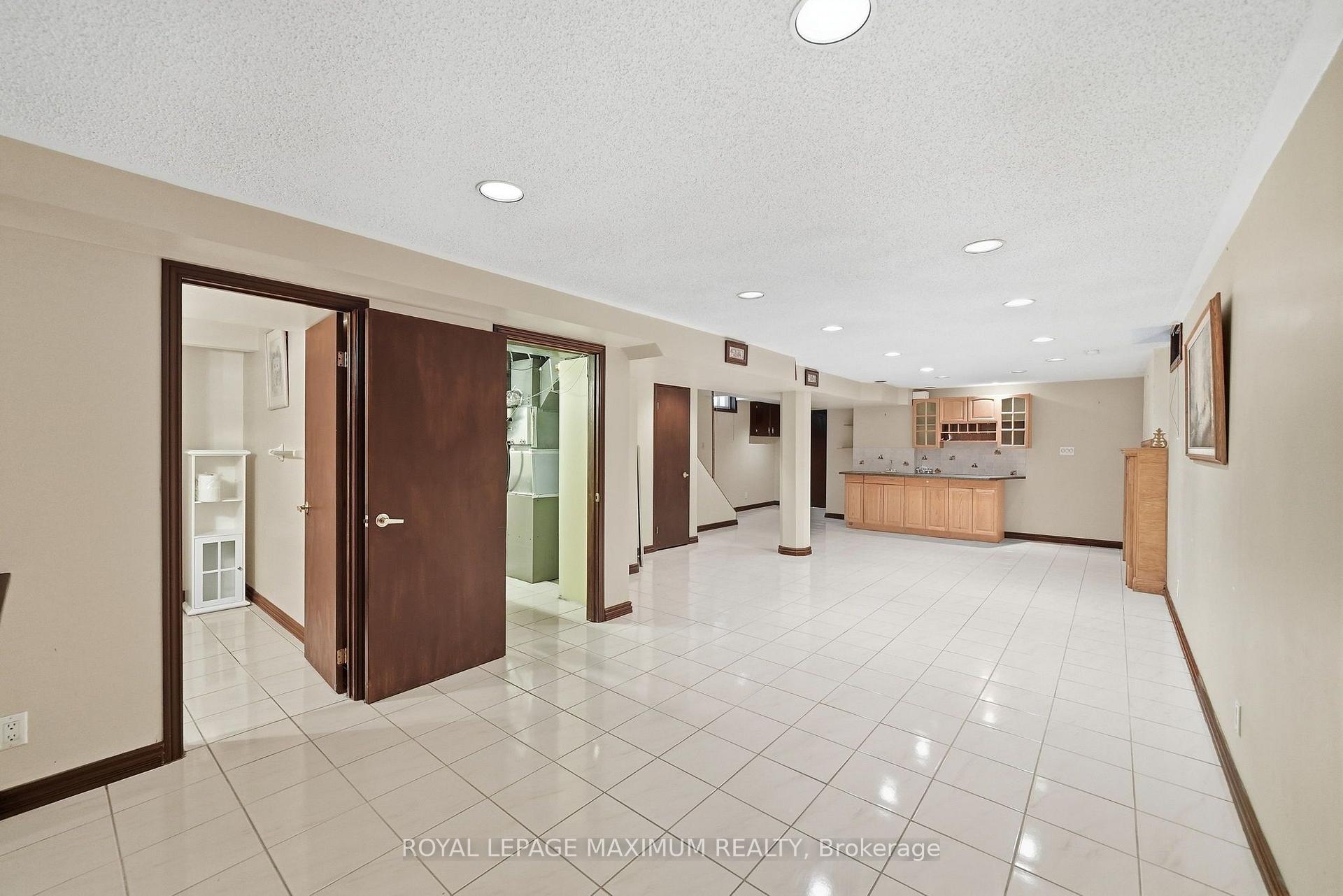 Photo 41 of 182 Nestor Crescent, Vaughan, East Woodbridge — HOMEH
