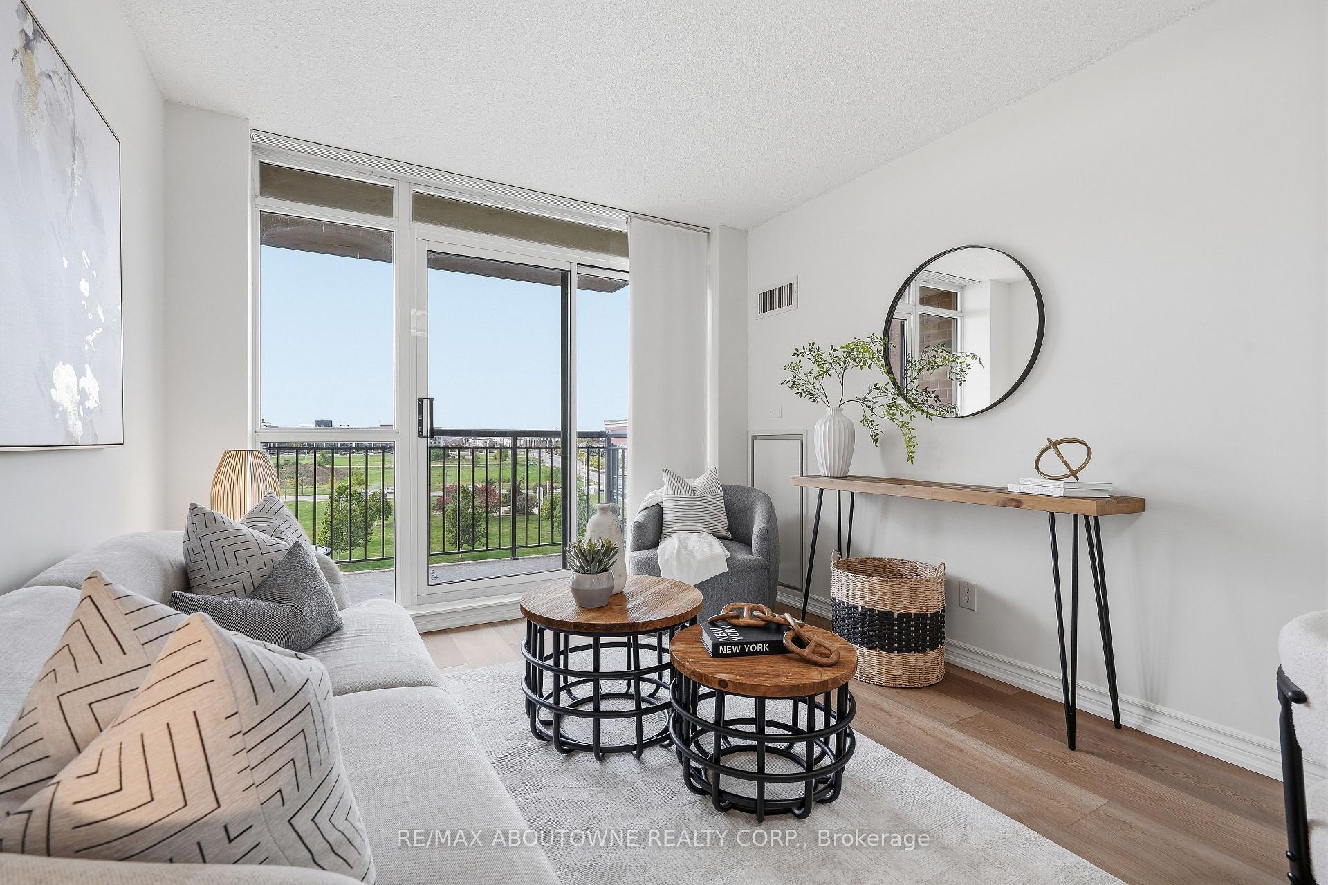 Photo 12 of Unit 709, 2391 Central Park Drive, Oakville, River Oaks — HOMEH