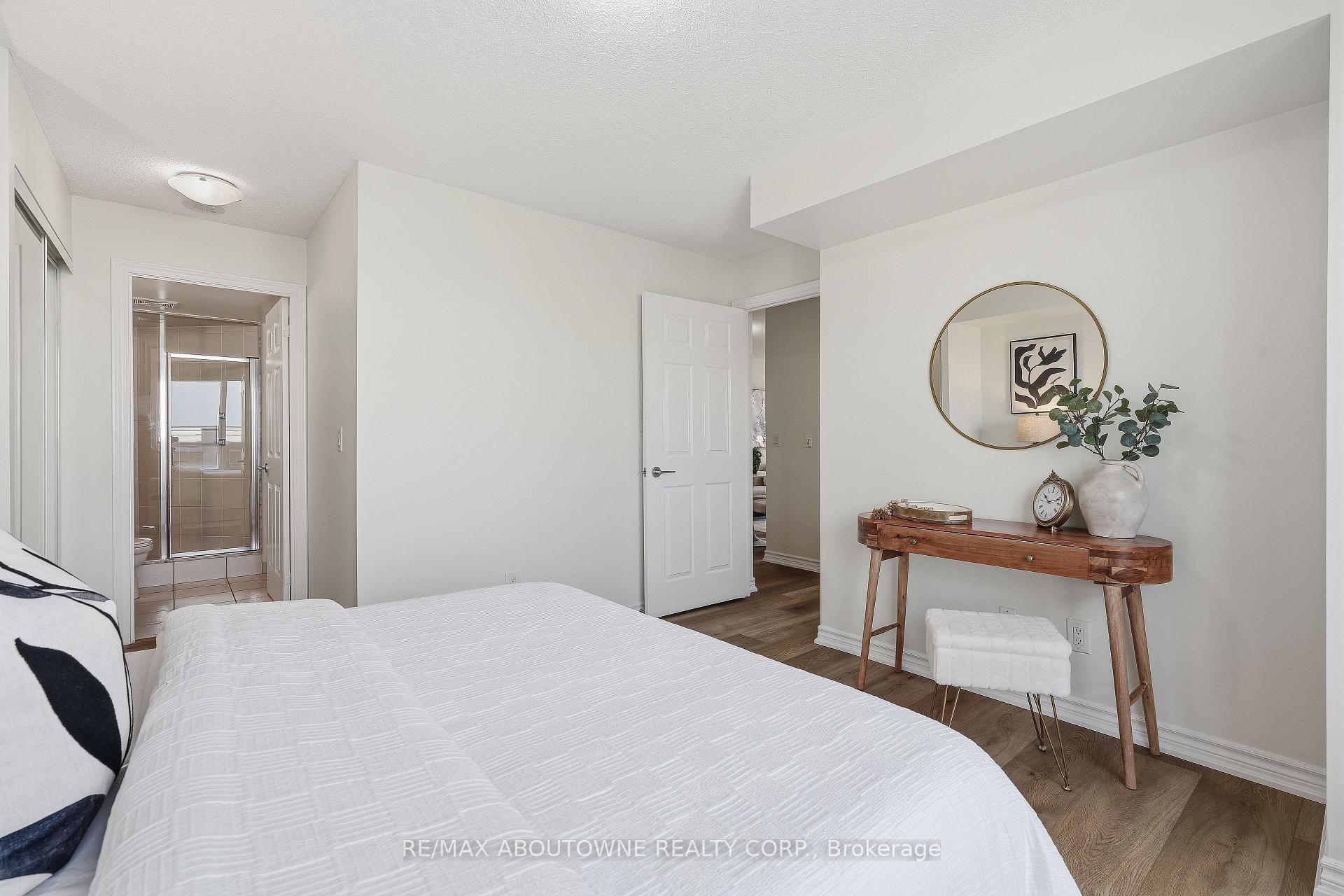 Photo 17 of Unit 709, 2391 Central Park Drive, Oakville, River Oaks — HOMEH