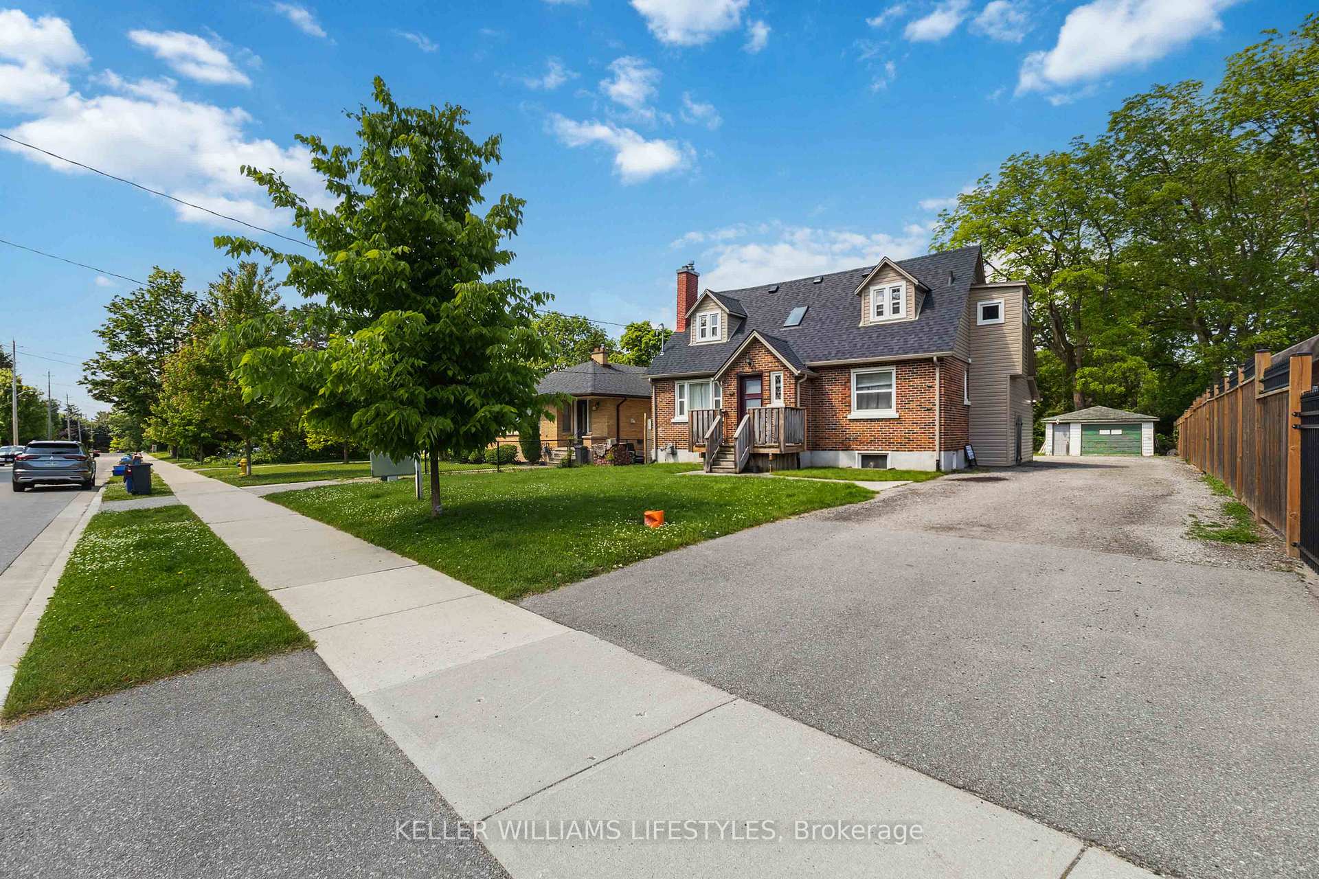Photo 3 of Unit UPPER, 88 Britannia Avenue, London, North N — HOMEH