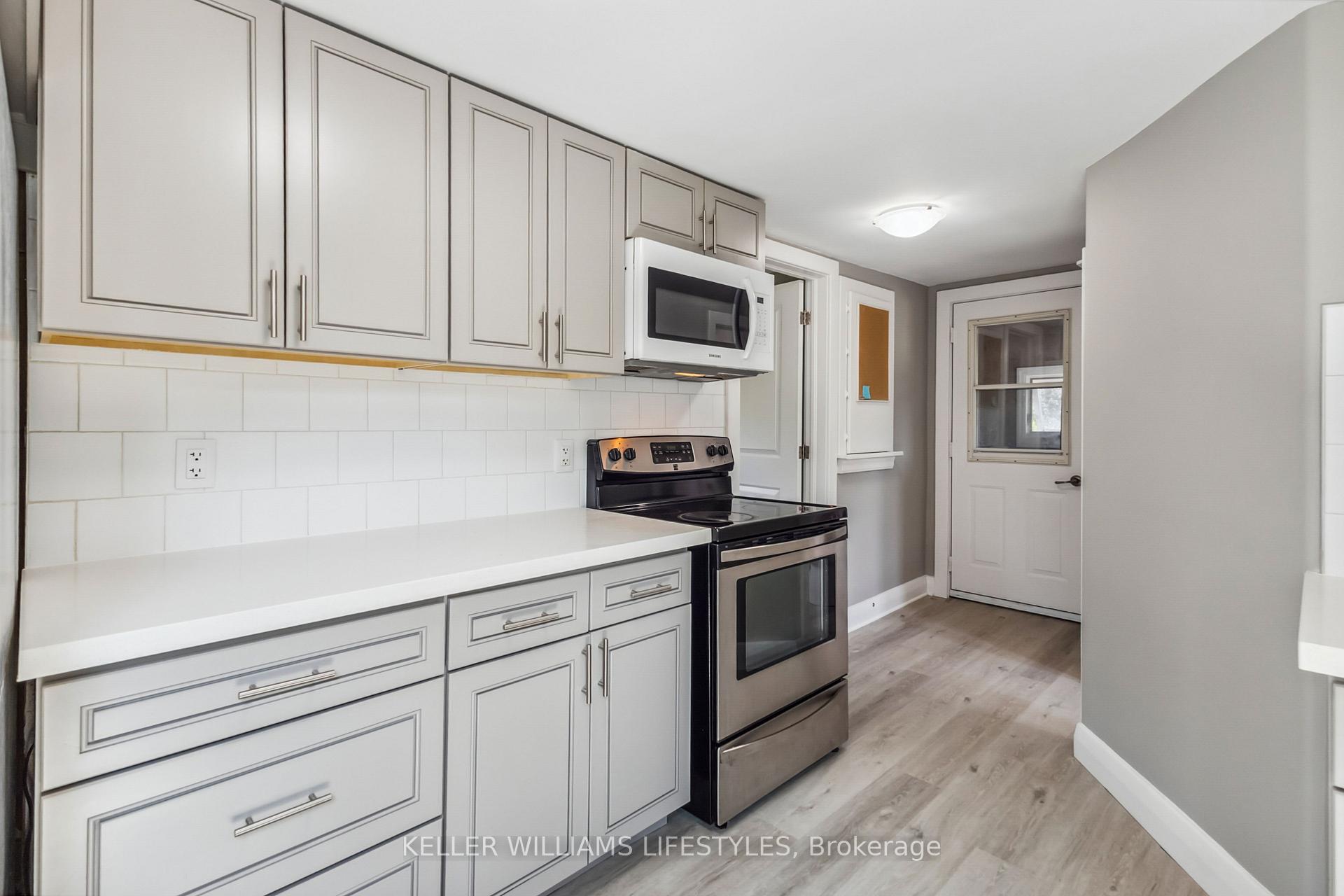 Photo 7 of Unit UPPER, 88 Britannia Avenue, London, North N — HOMEH