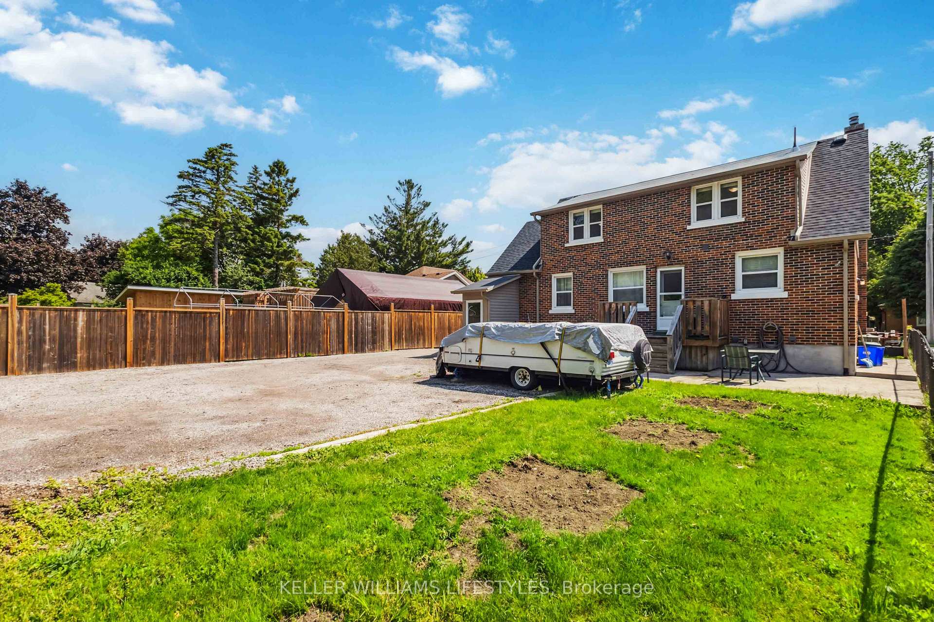 Photo 30 of Unit UPPER, 88 Britannia Avenue, London, North N — HOMEH