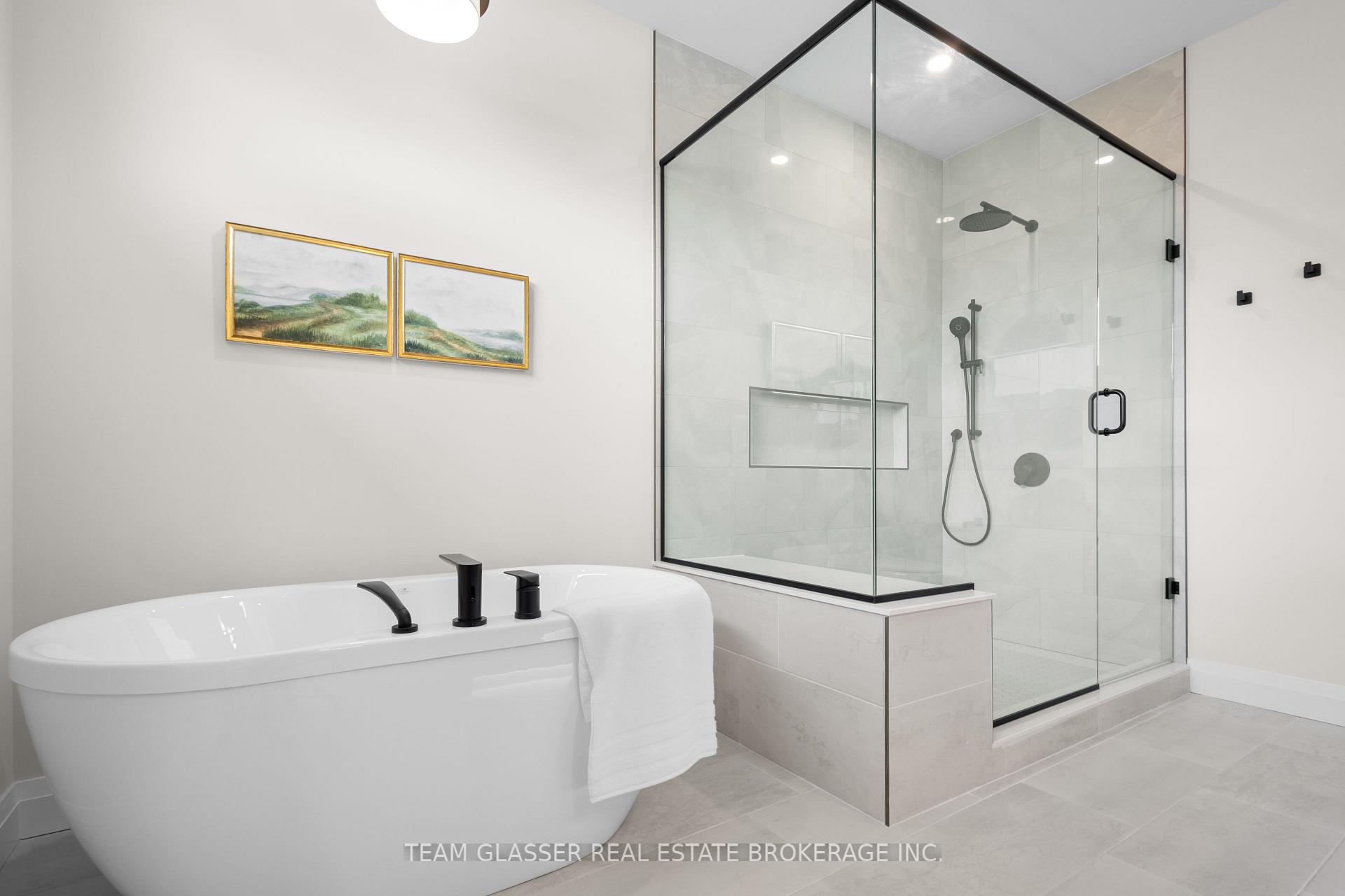 Photo 15 of 70 Benner Boulevard, Middlesex Centre, Kilworth — HOMEH