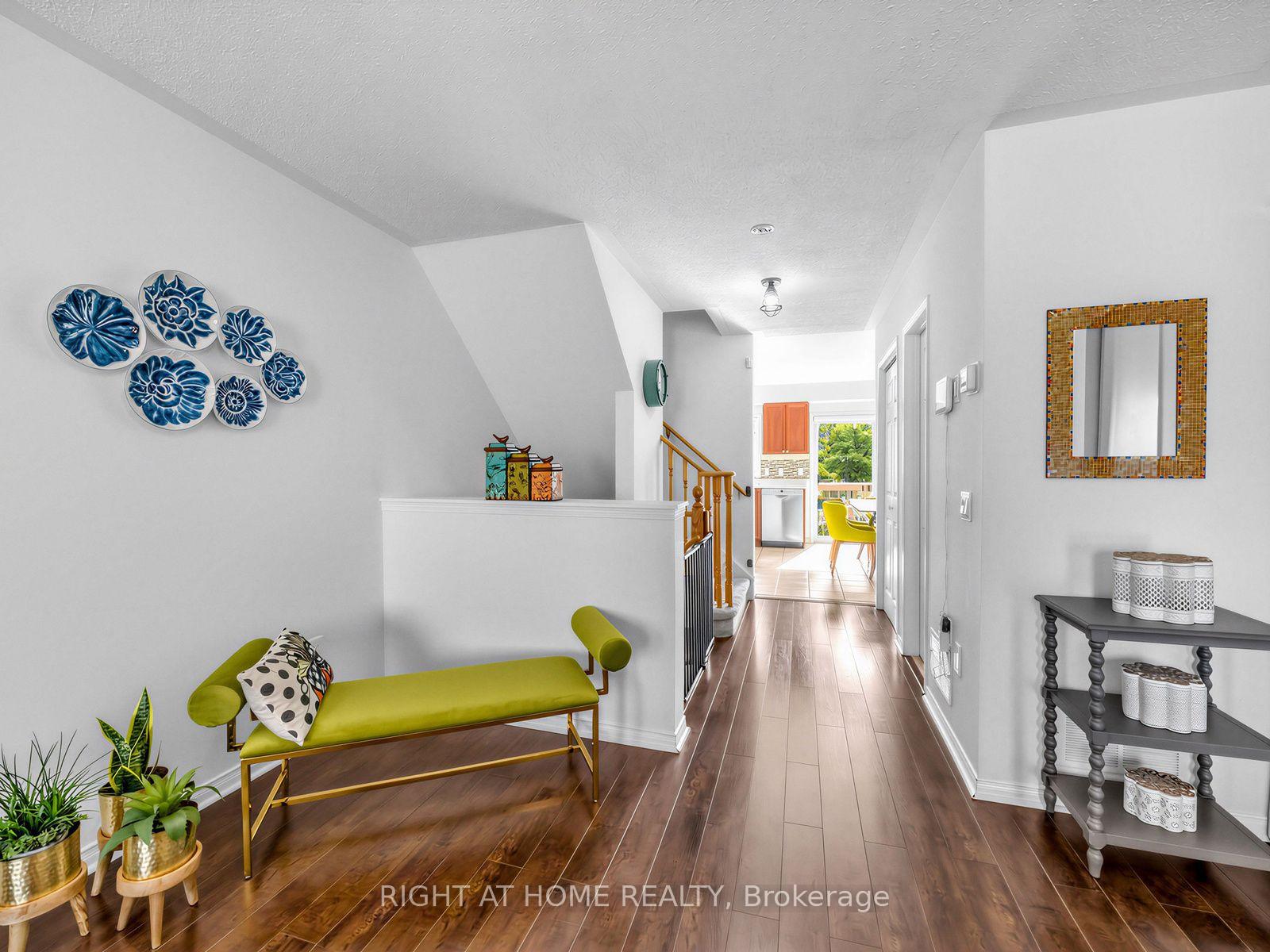 Photo 4 of Unit 46, 50 Strathaven Drive, Mississauga, Hurontario — HOMEH
