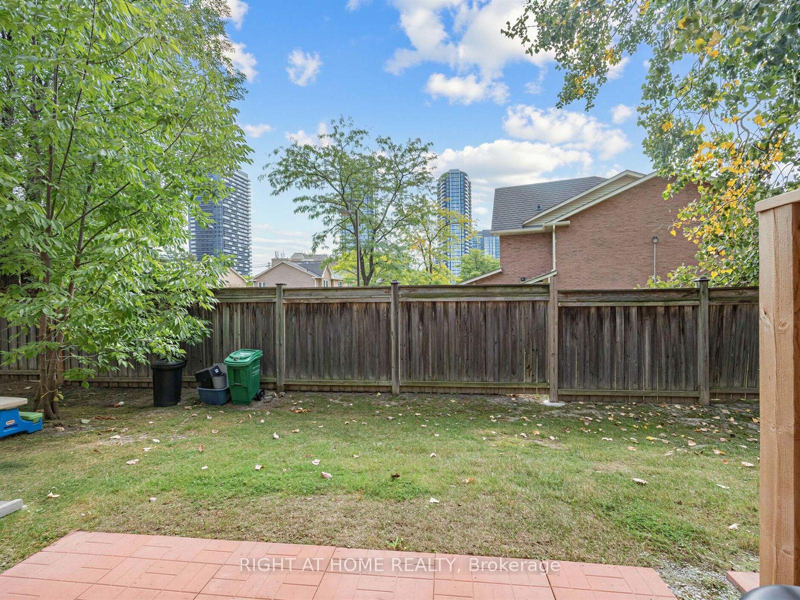 Photo 29 of Unit 46, 50 Strathaven Drive, Mississauga, Hurontario — HOMEH