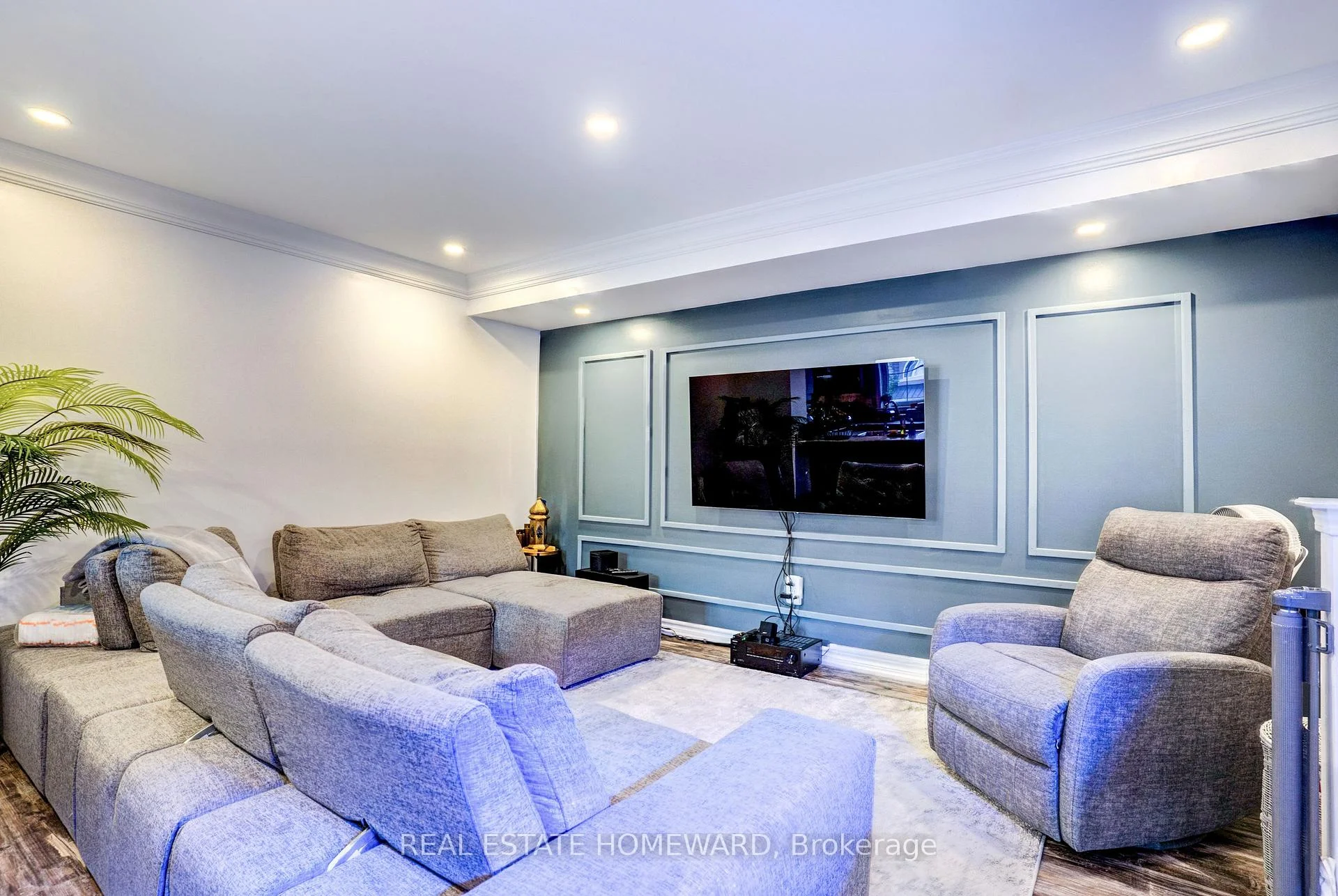 Photo 14 of 28 Goldeye Street, Whitby, Rural Whitby — HOMEH
