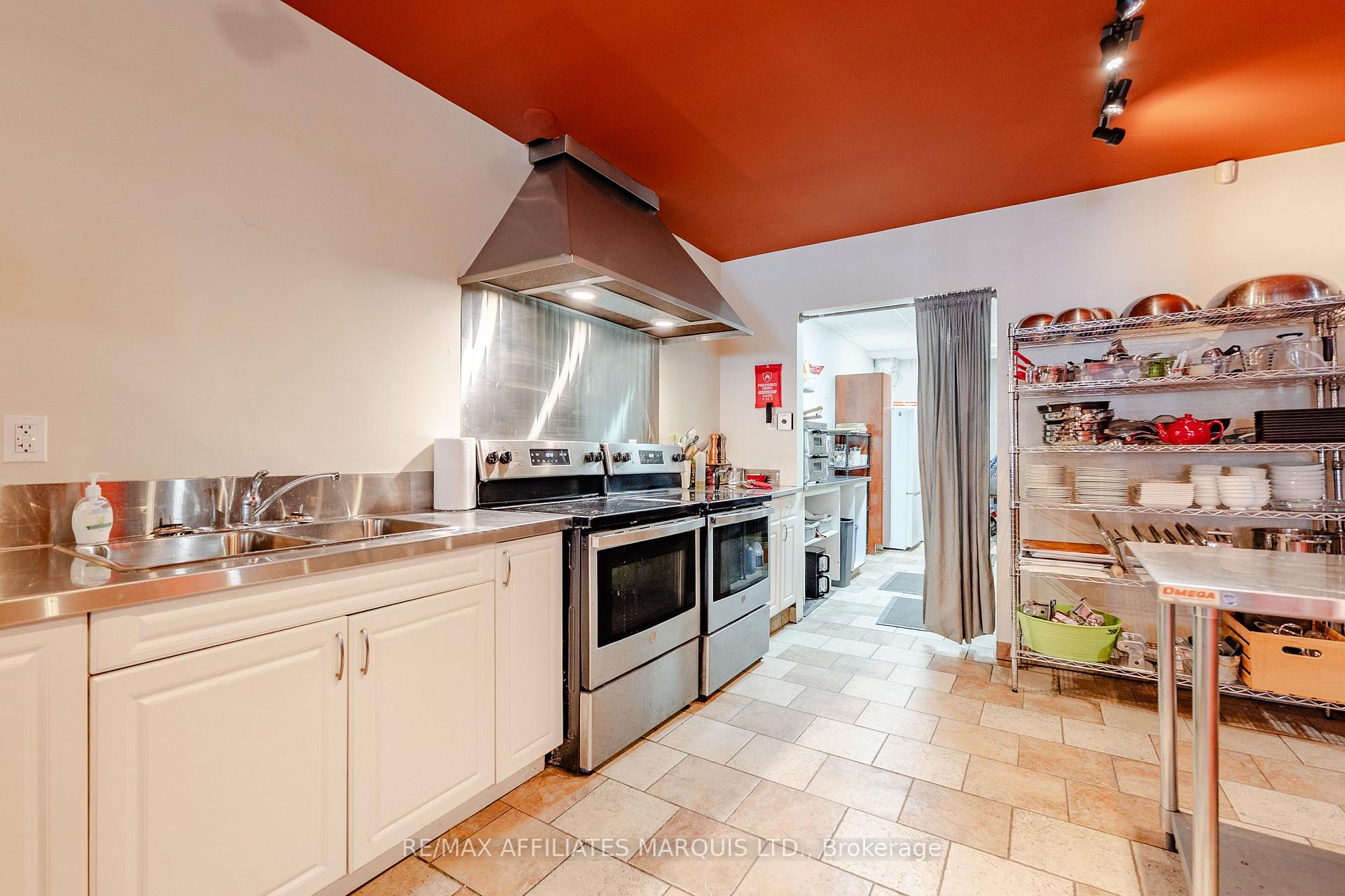 Photo 15 of 109 Pitt Street, Cornwall, Cornwall — HOMEH