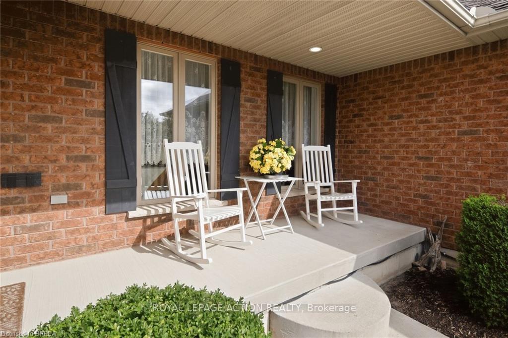 Photo 5 of 172 53 Highway, Brant, Burford — HOMEH