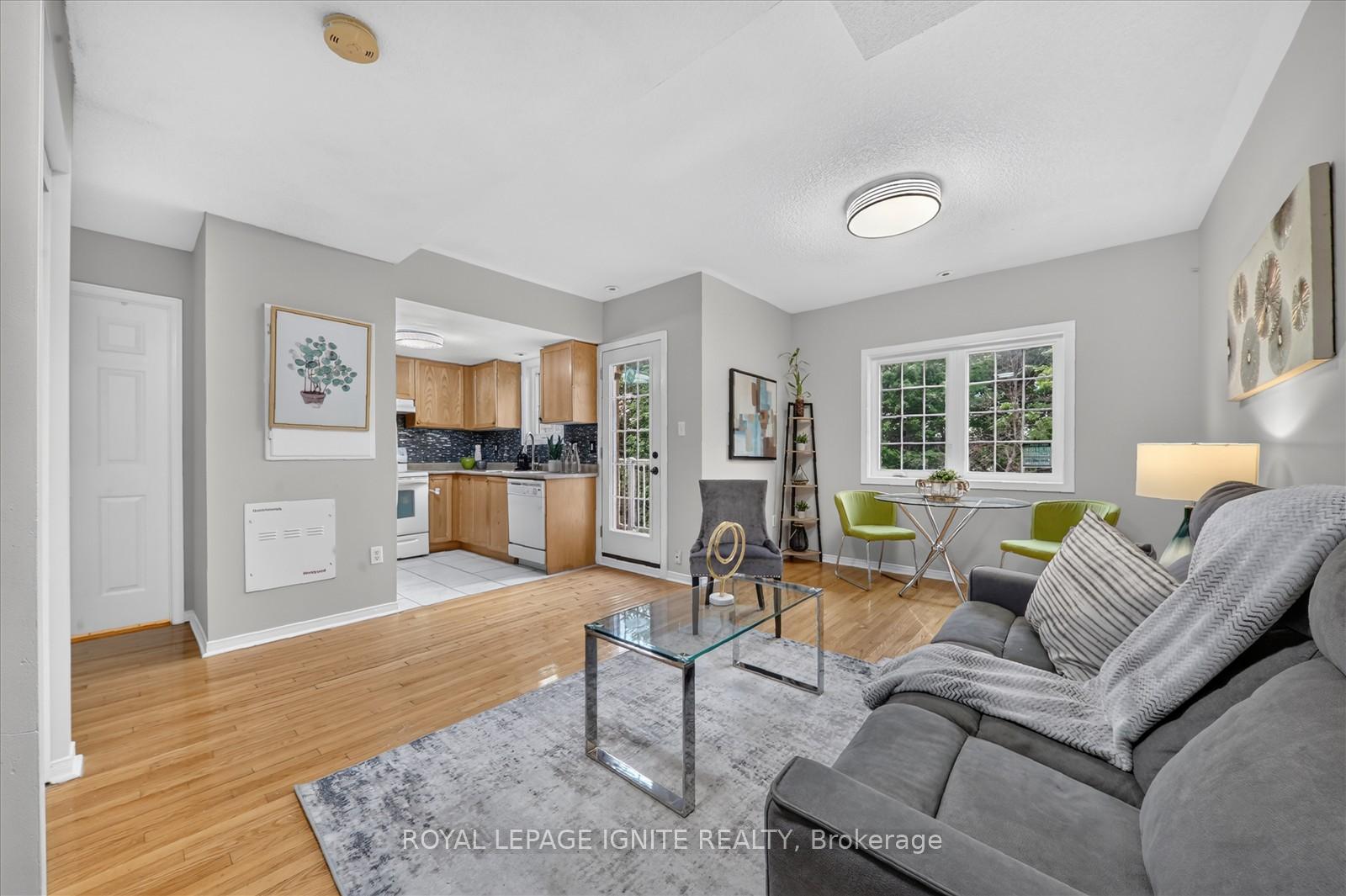 Photo 6 of Unit 29, 42 Pinery Trail, Scarborough, Malvern — HOMEH
