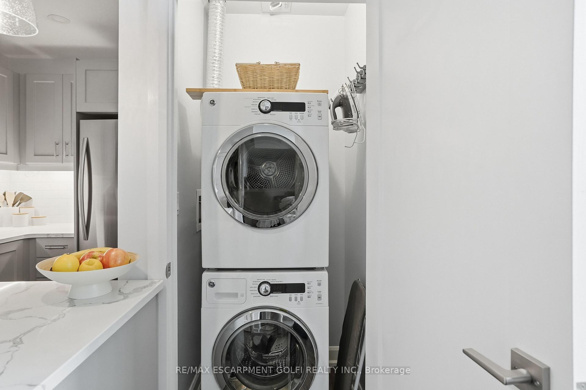 Photo 14 of Unit 8, 405 Merritt Street, St. Catharines, Oakdale — HOMEH