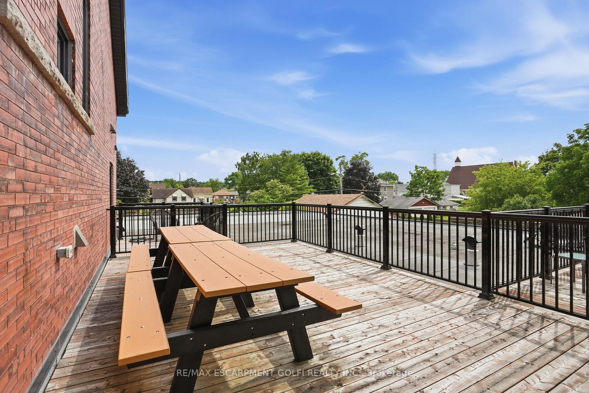 Photo 15 of Unit 8, 405 Merritt Street, St. Catharines, Oakdale — HOMEH