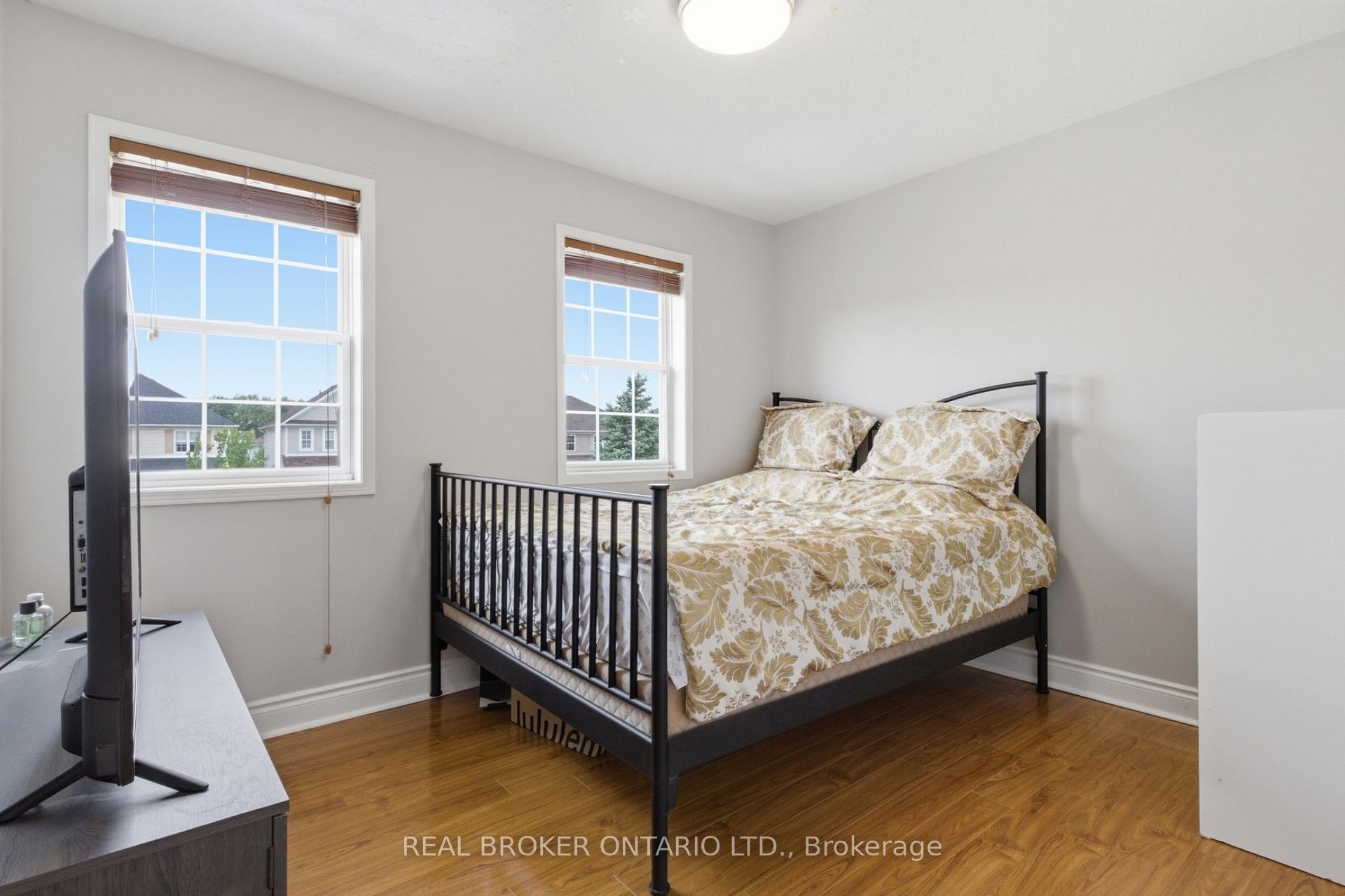 Photo 27 of 135 Blackburn Drive, Brantford, Empire — HOMEH