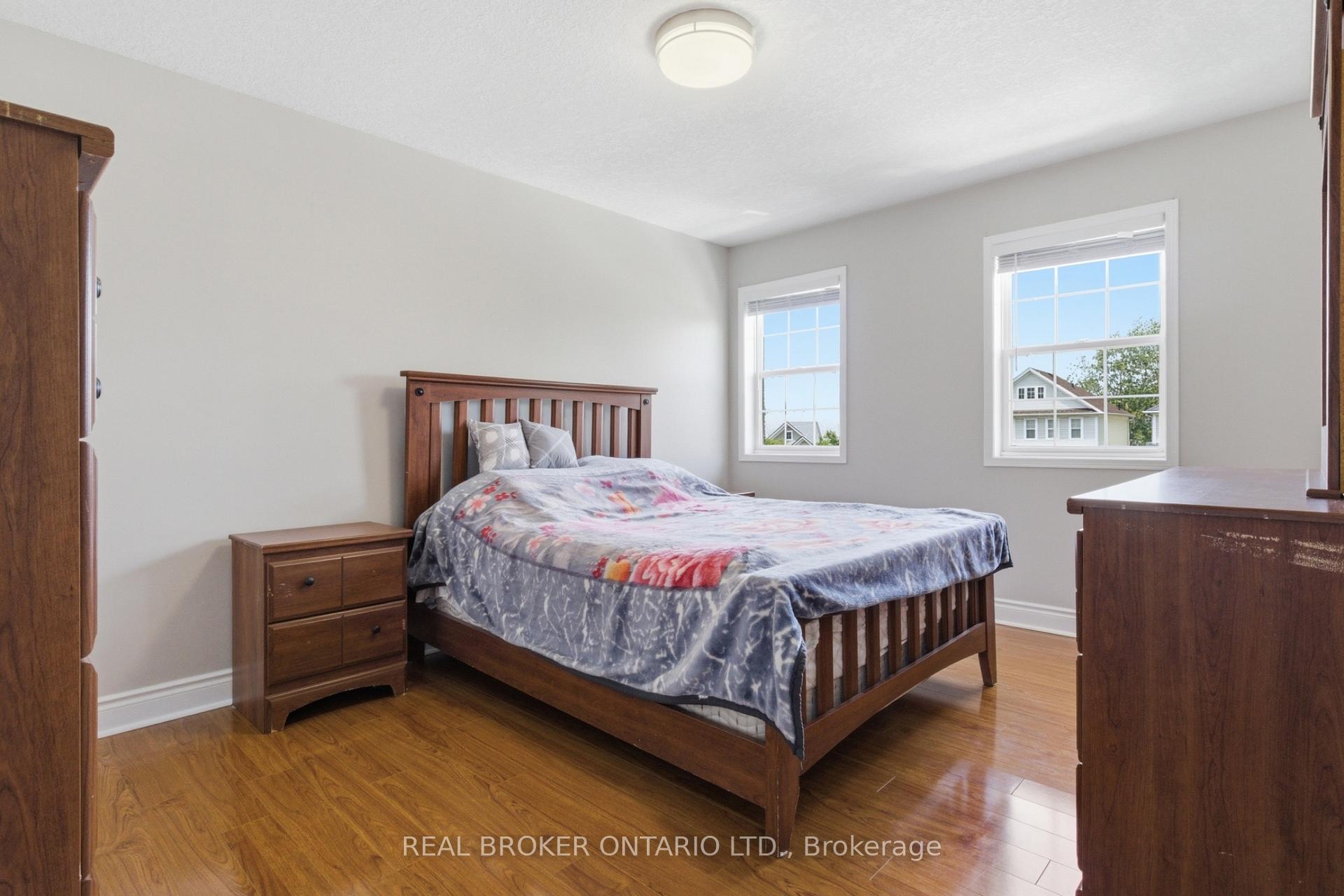 Photo 29 of 135 Blackburn Drive, Brantford, Empire — HOMEH
