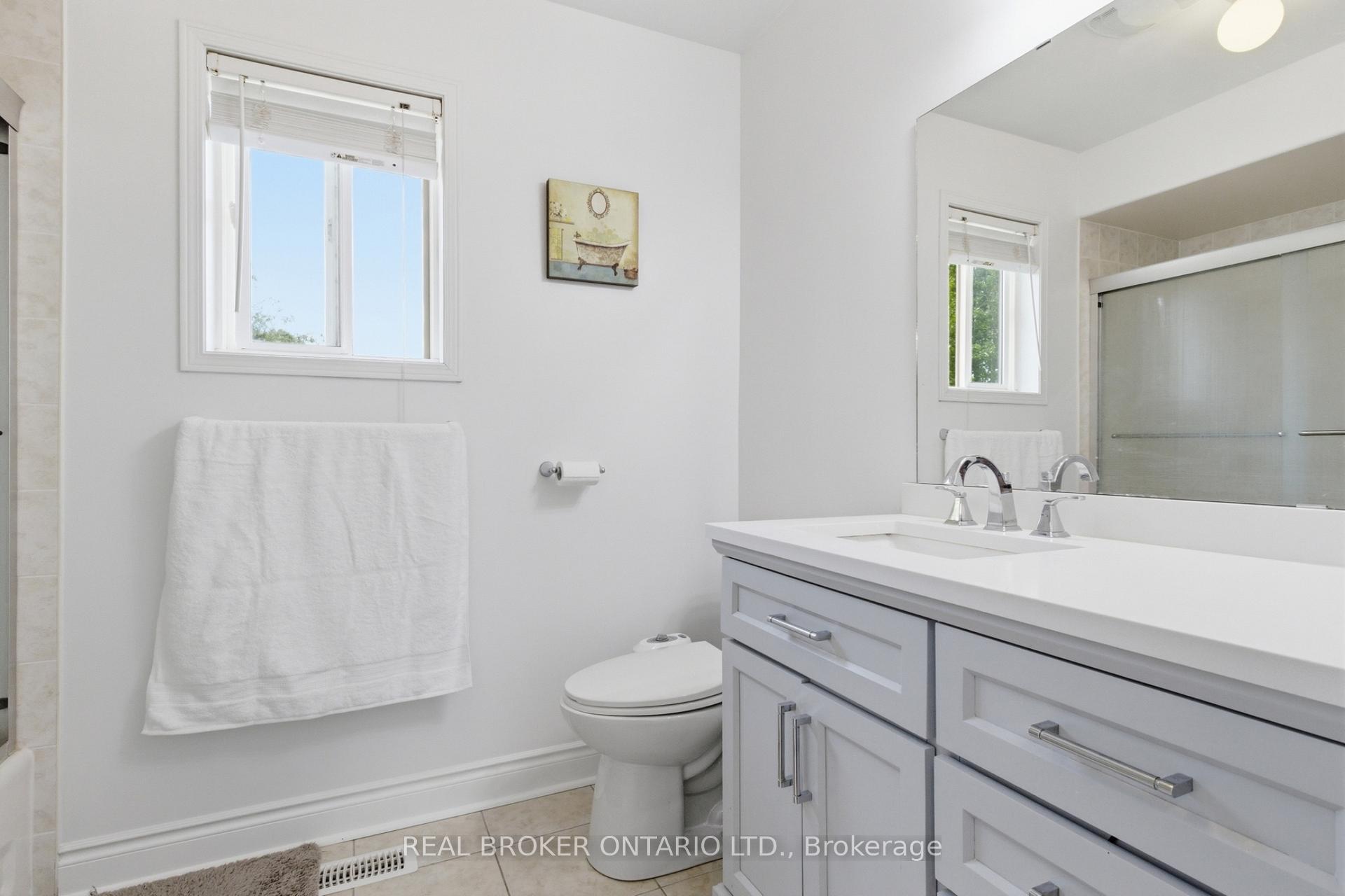 Photo 33 of 135 Blackburn Drive, Brantford, Empire — HOMEH