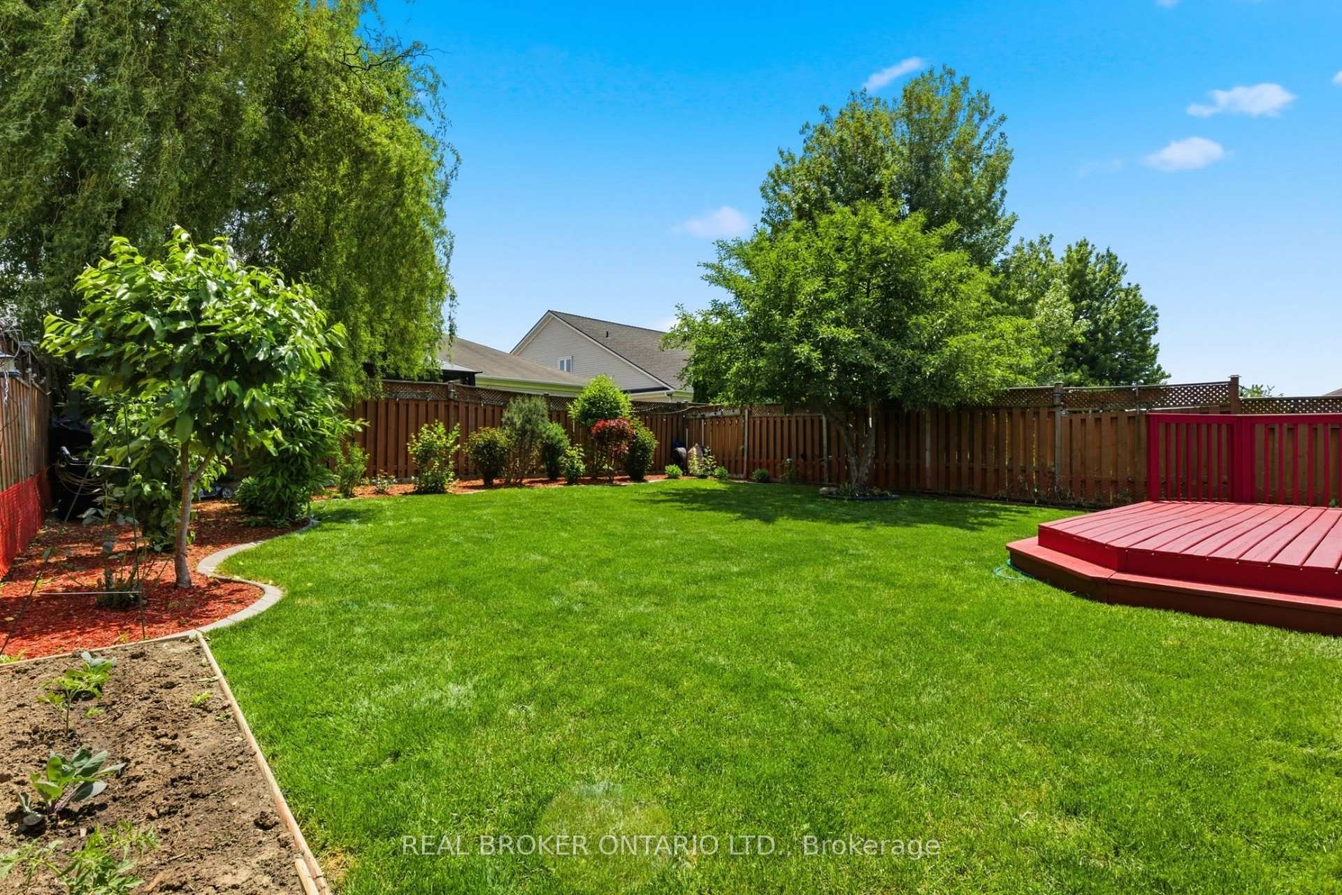 Photo 43 of 135 Blackburn Drive, Brantford, Empire — HOMEH