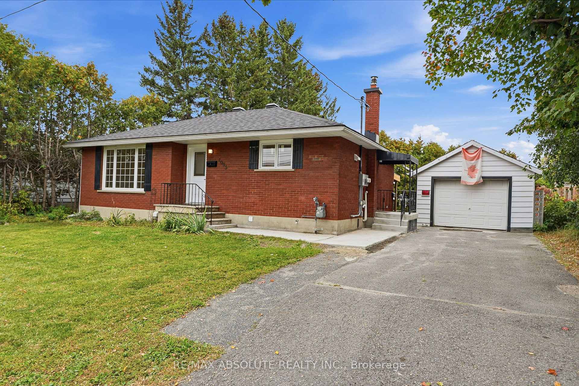 Photo of 1095 Kenaston Street