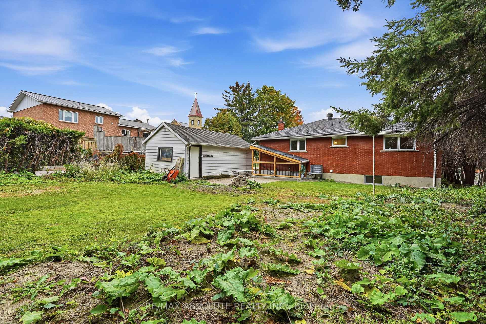Photo 29 of 1095 Kenaston Street, Ottawa, Cyrville Rd./Industrial Park — HOMEH