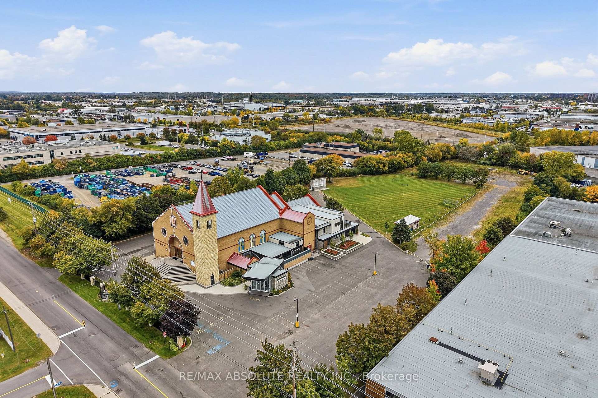 Photo 37 of 1095 Kenaston Street, Ottawa, Cyrville Rd./Industrial Park — HOMEH