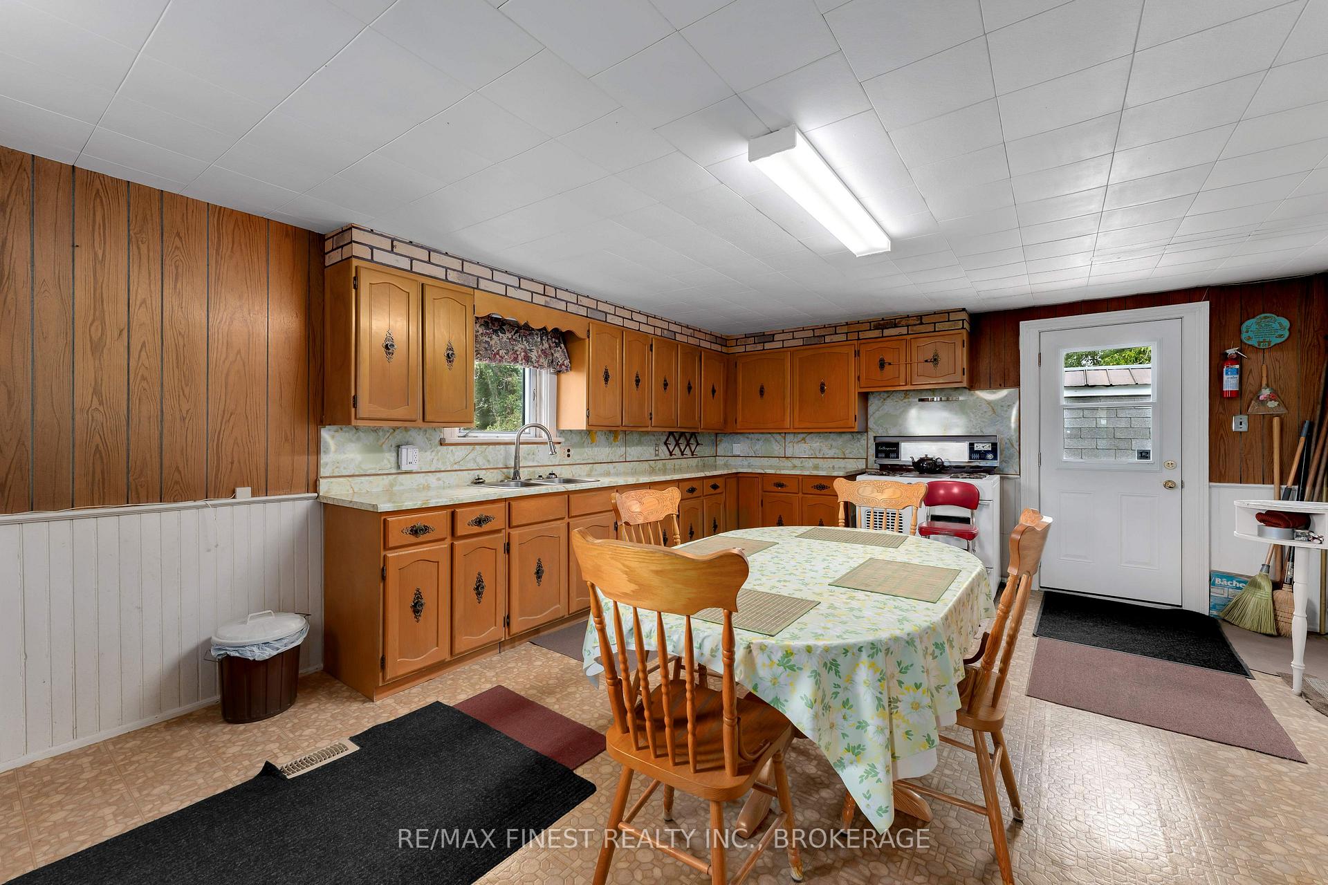 Photo 7 of 291 Hambly Road, Greater Napanee, Greater Napanee — HOMEH