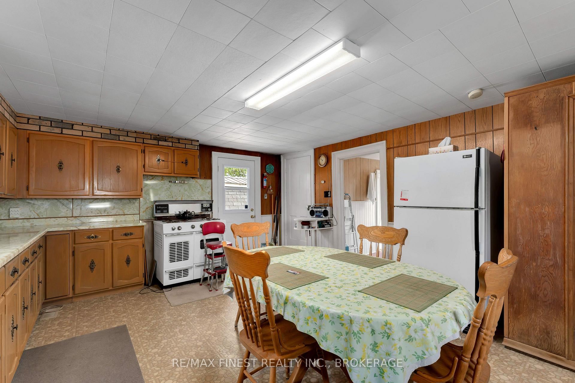 Photo 8 of 291 Hambly Road, Greater Napanee, Greater Napanee — HOMEH