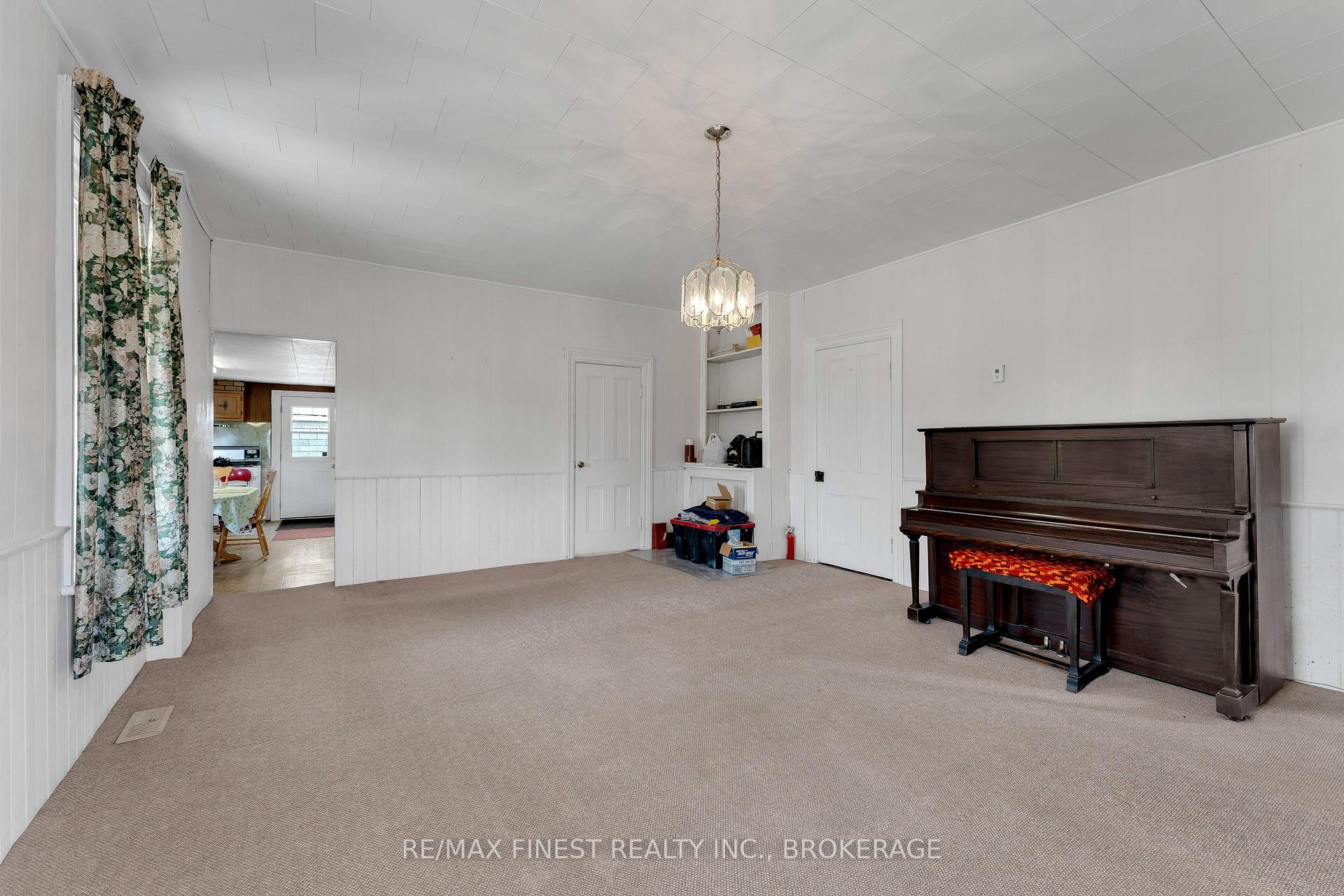 Photo 12 of 291 Hambly Road, Greater Napanee, Greater Napanee — HOMEH