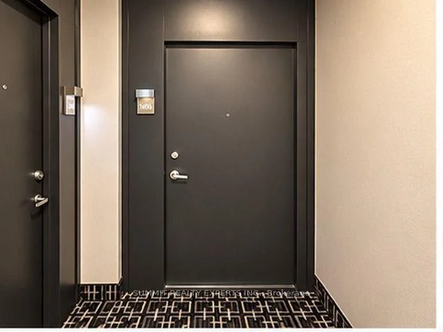Photo 2 of Unit 1605, 233 Webb Drive, Mississauga, City Centre — HOMEH
