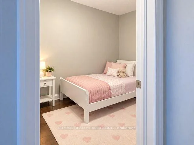 Photo 10 of Unit 1605, 233 Webb Drive, Mississauga, City Centre — HOMEH