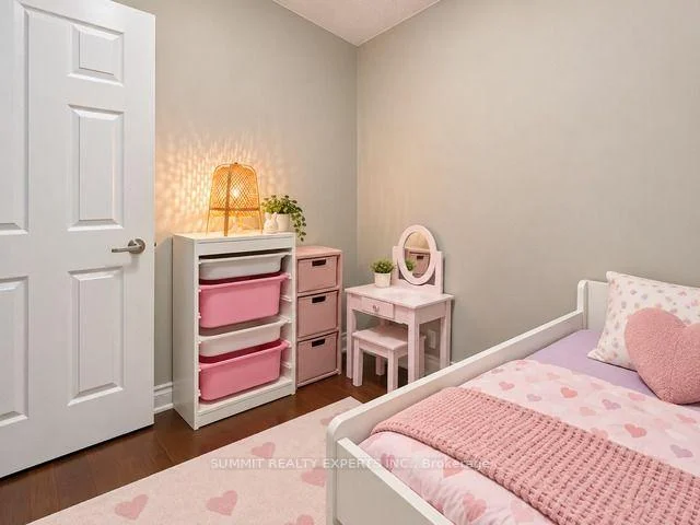 Photo 11 of Unit 1605, 233 Webb Drive, Mississauga, City Centre — HOMEH