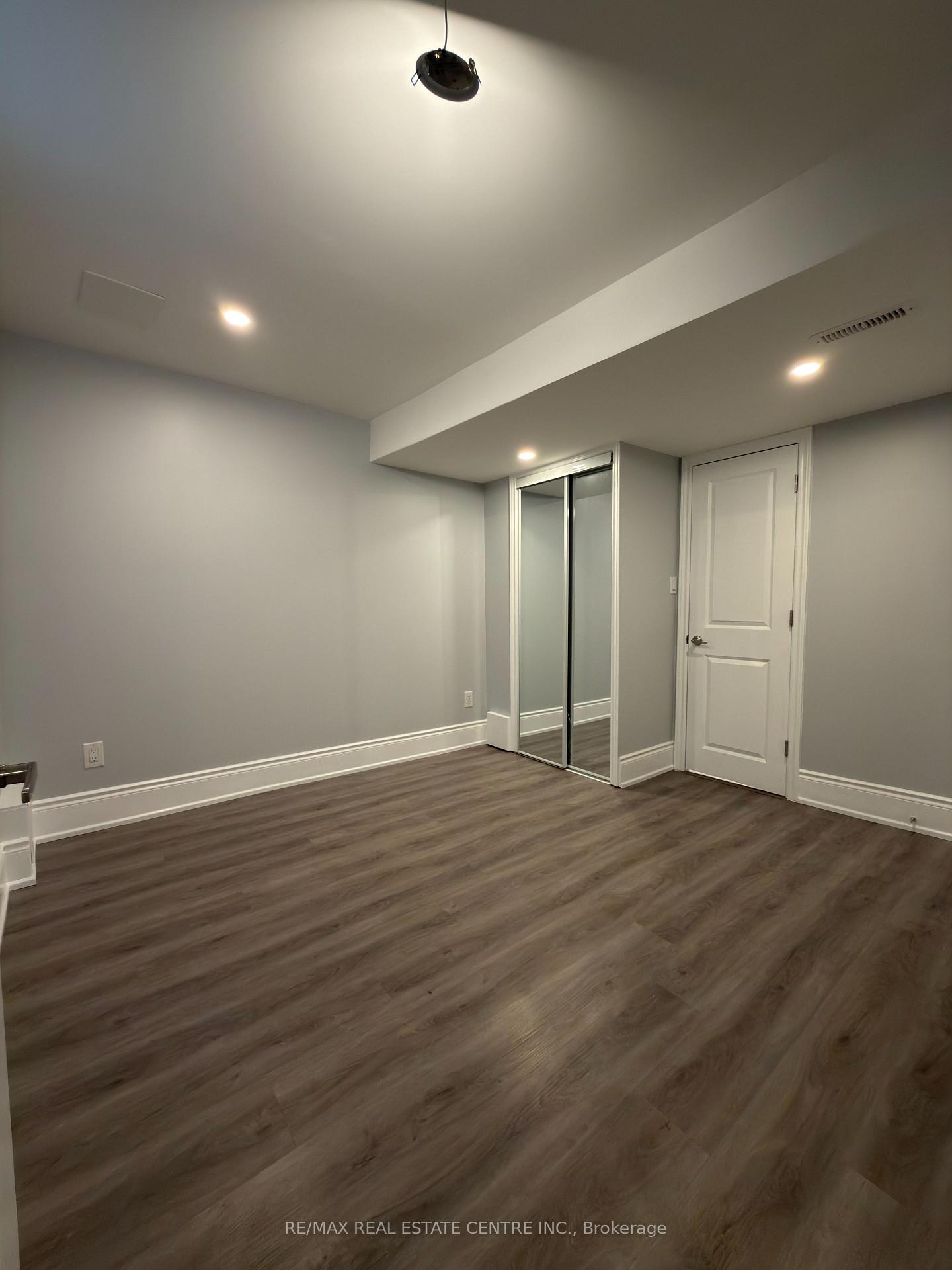 Photo 7 of Unit Lower, 53 Dybal Street, Vaughan, Vellore Village — HOMEH