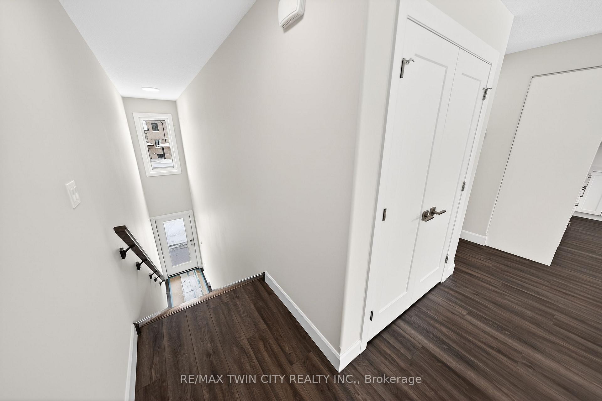 Photo 3 of Unit 48, 3202 Vivian Line, Stratford — HOMEH