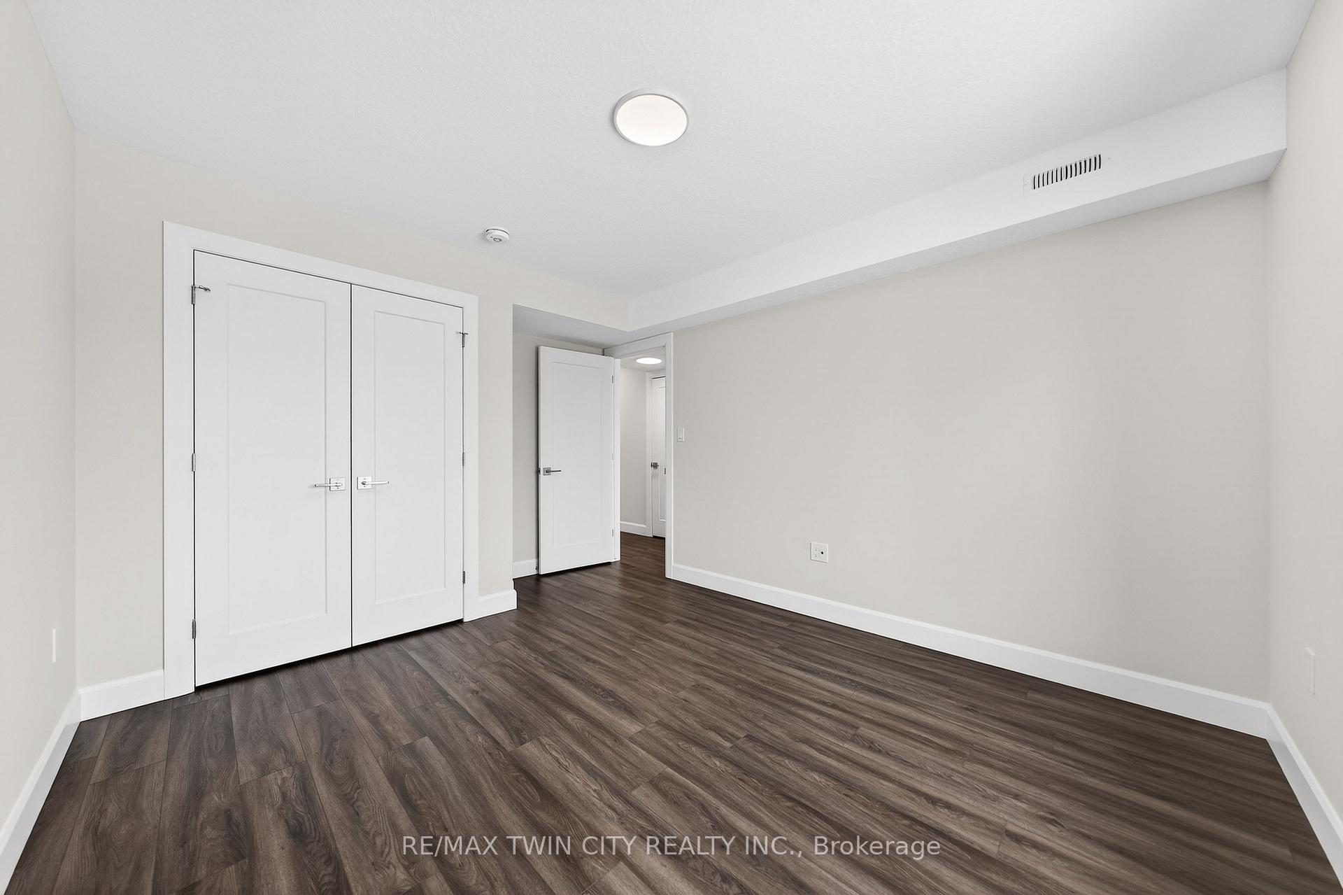 Photo 15 of Unit 48, 3202 Vivian Line, Stratford — HOMEH