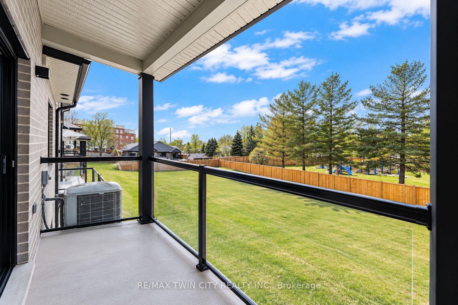Photo 20 of Unit 48, 3202 Vivian Line, Stratford — HOMEH