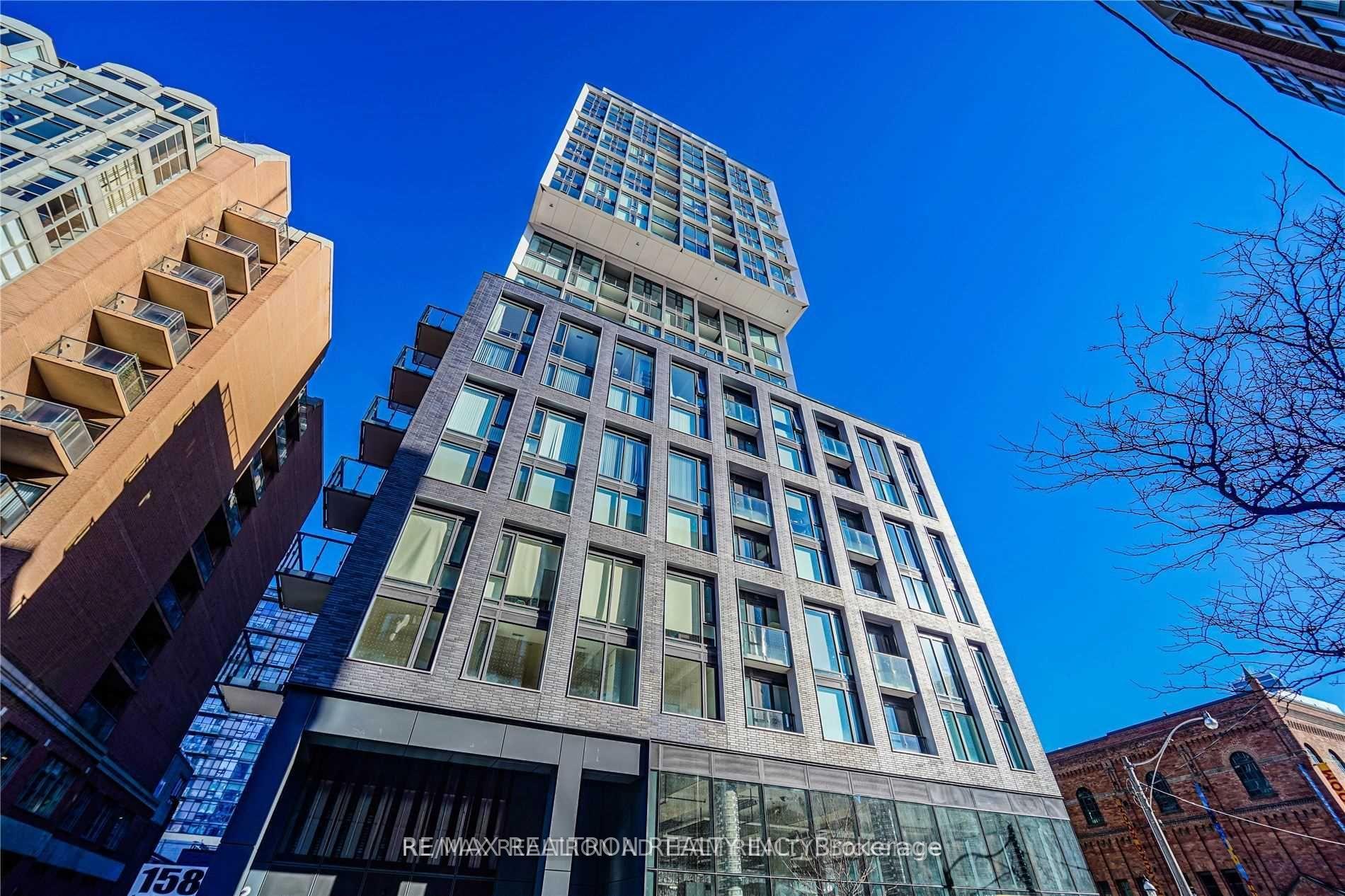 Photo of Unit 611, 158 Front Street E