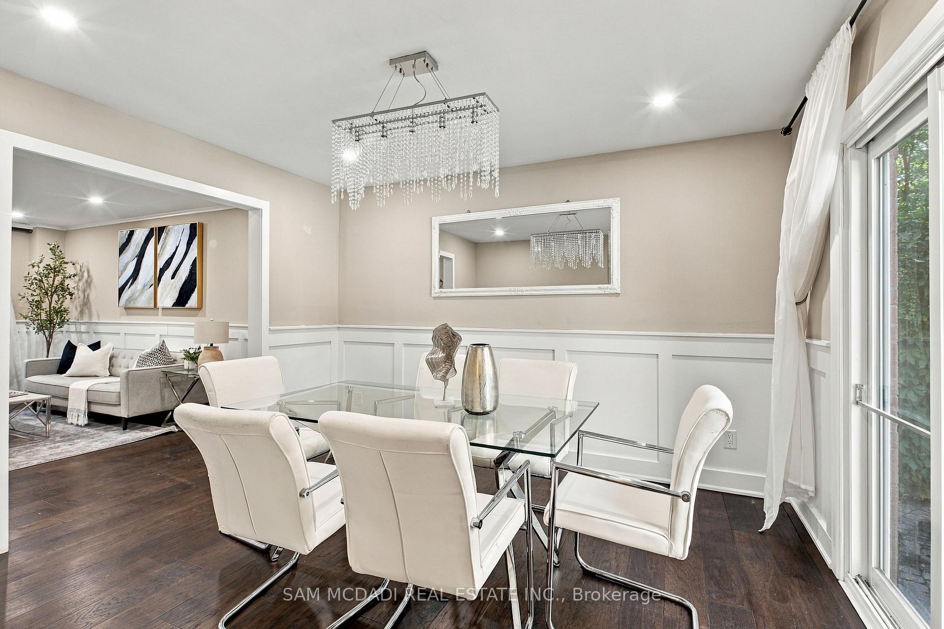 Photo 12 of 2087 Mayflower Boulevard, Oakville, River Oaks — HOMEH